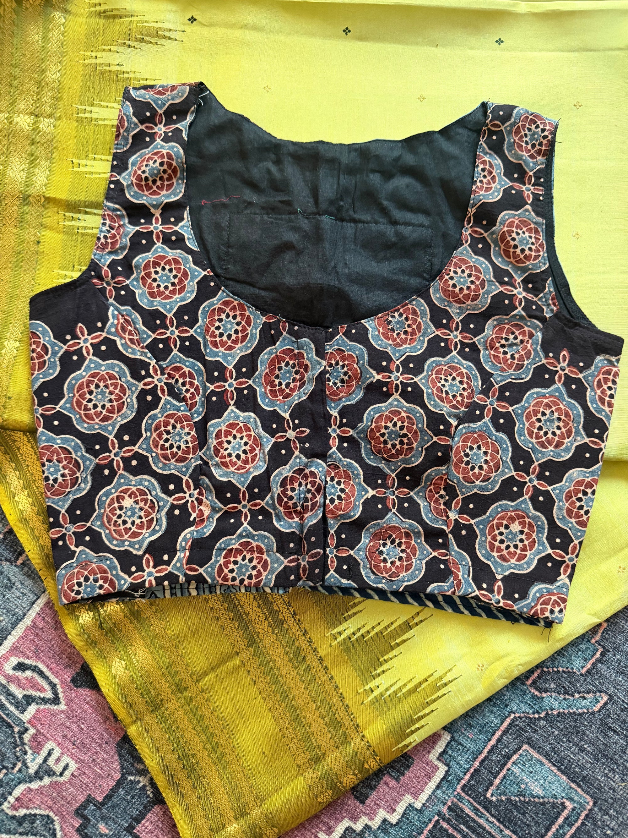 Handcrafted Ready to Wear Blouse : Ikat &amp; Suf Embroidery (34/36)