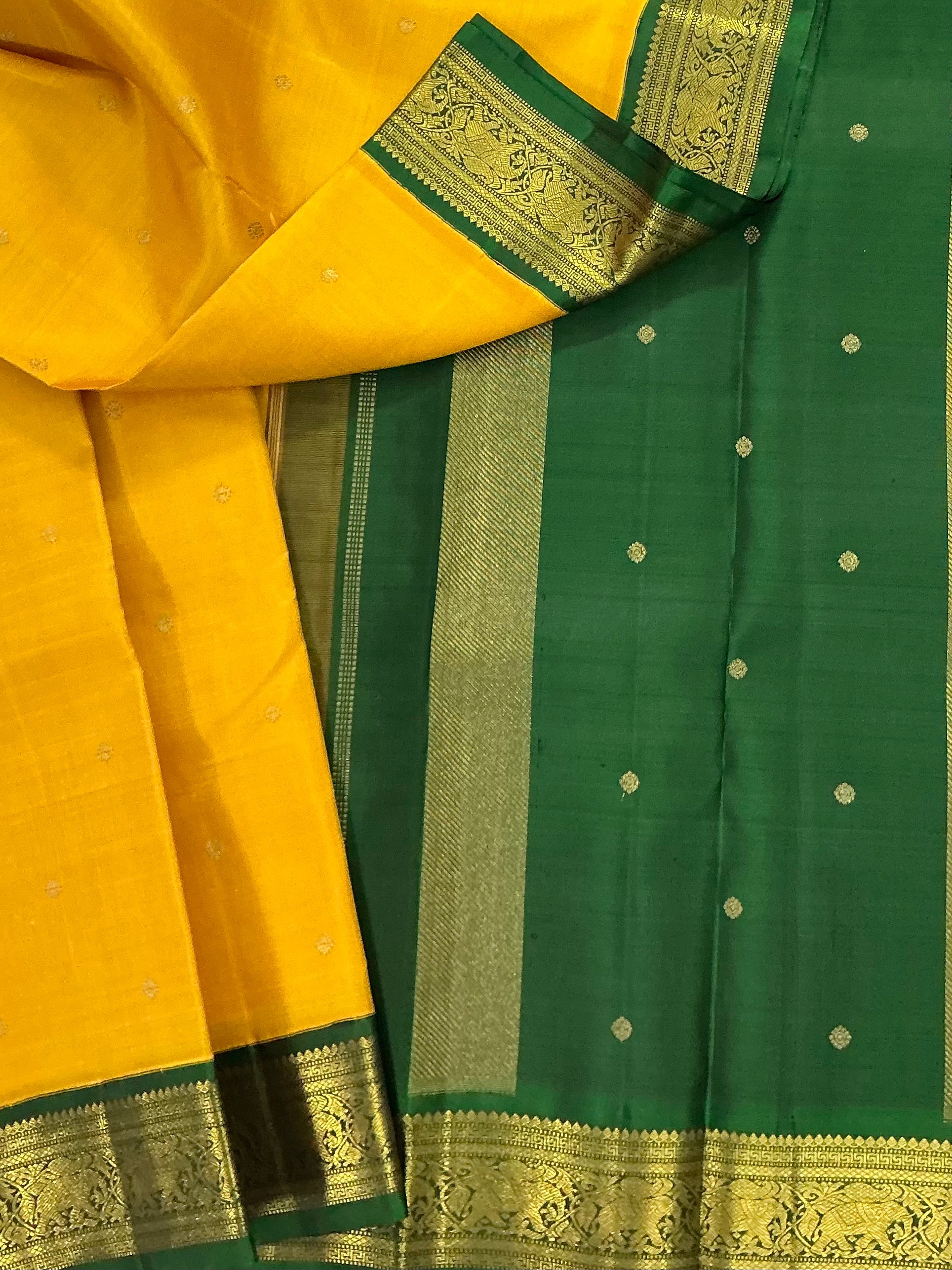 MYTHILI:   Korvai Kanjivaram Silk
