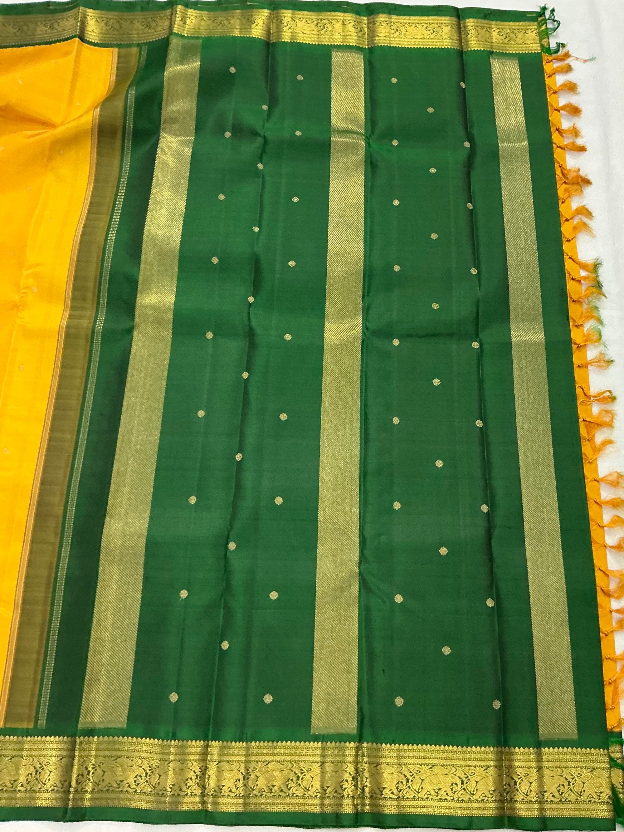 MYTHILI:   Korvai Kanjivaram Silk