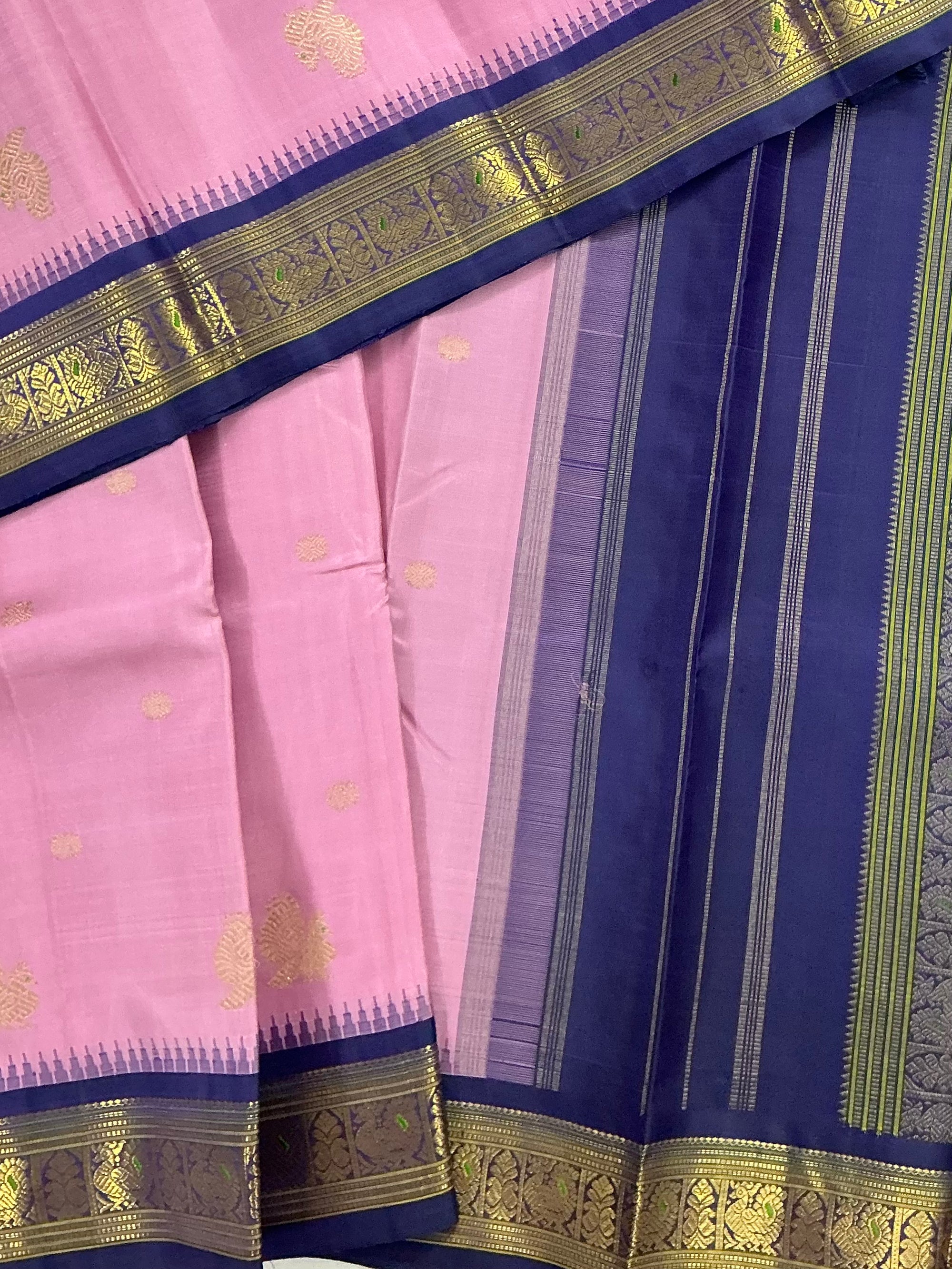 MYTHILI:   Korvai Kanjivaram Silk (Lavender Pink &amp; Navy)