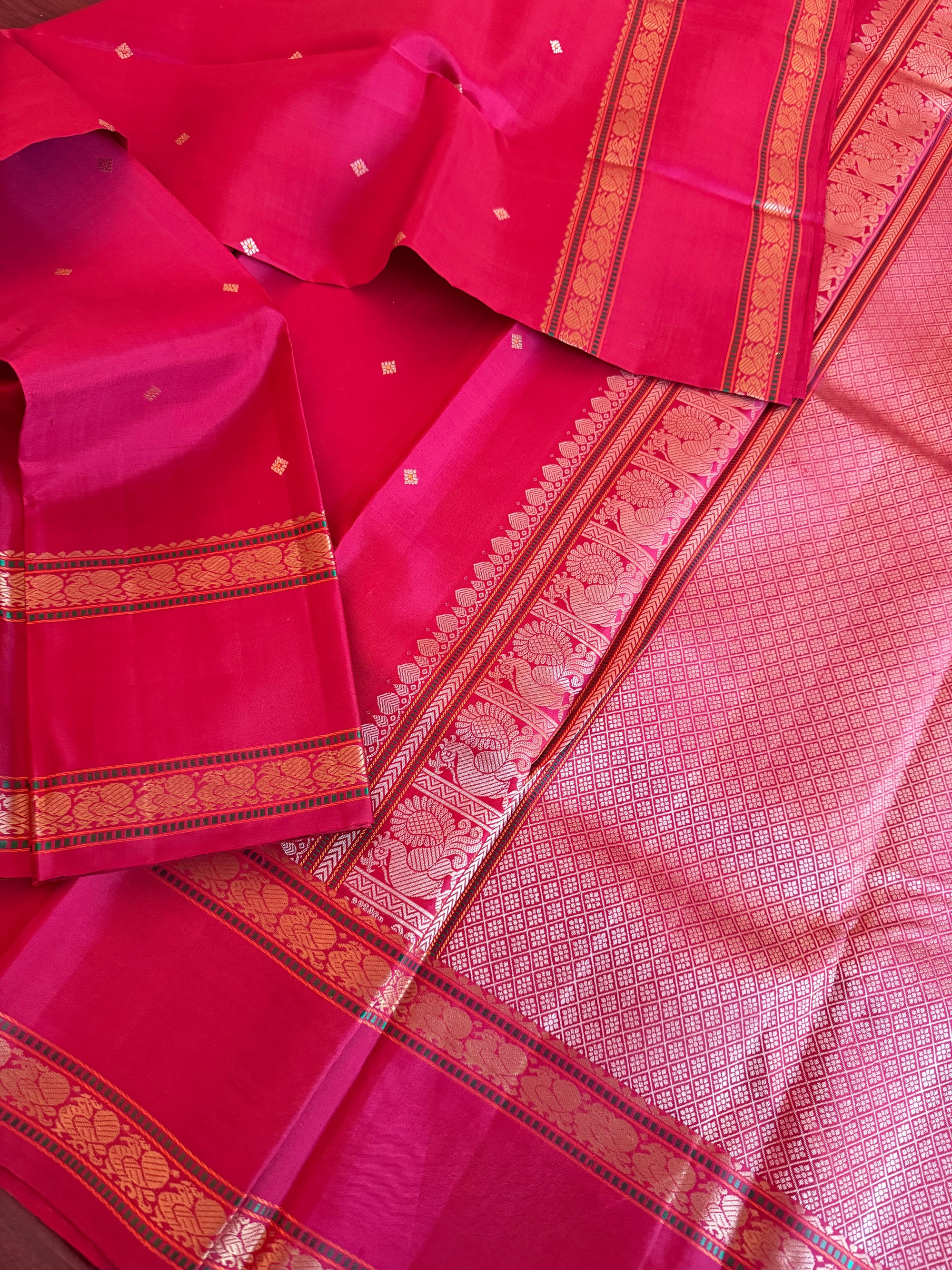 No Zari Kanjivaram Silk: Pinkish Red