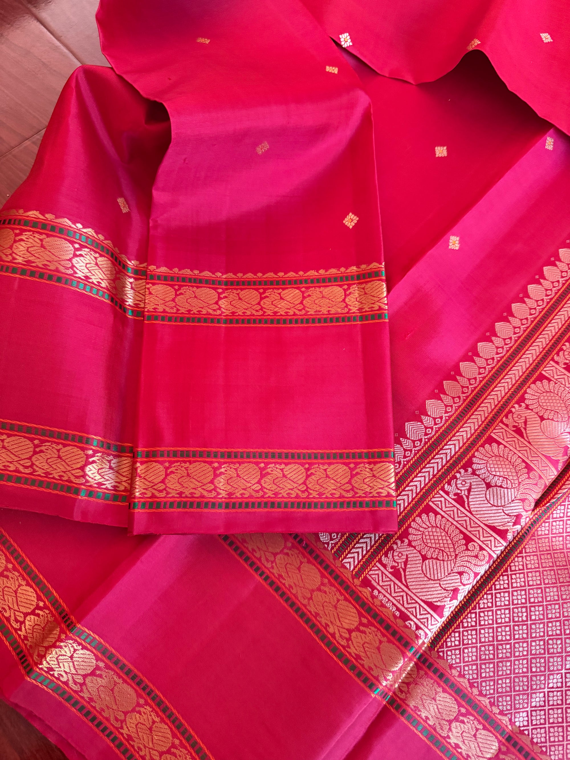No Zari Kanjivaram Silk: Pinkish Red