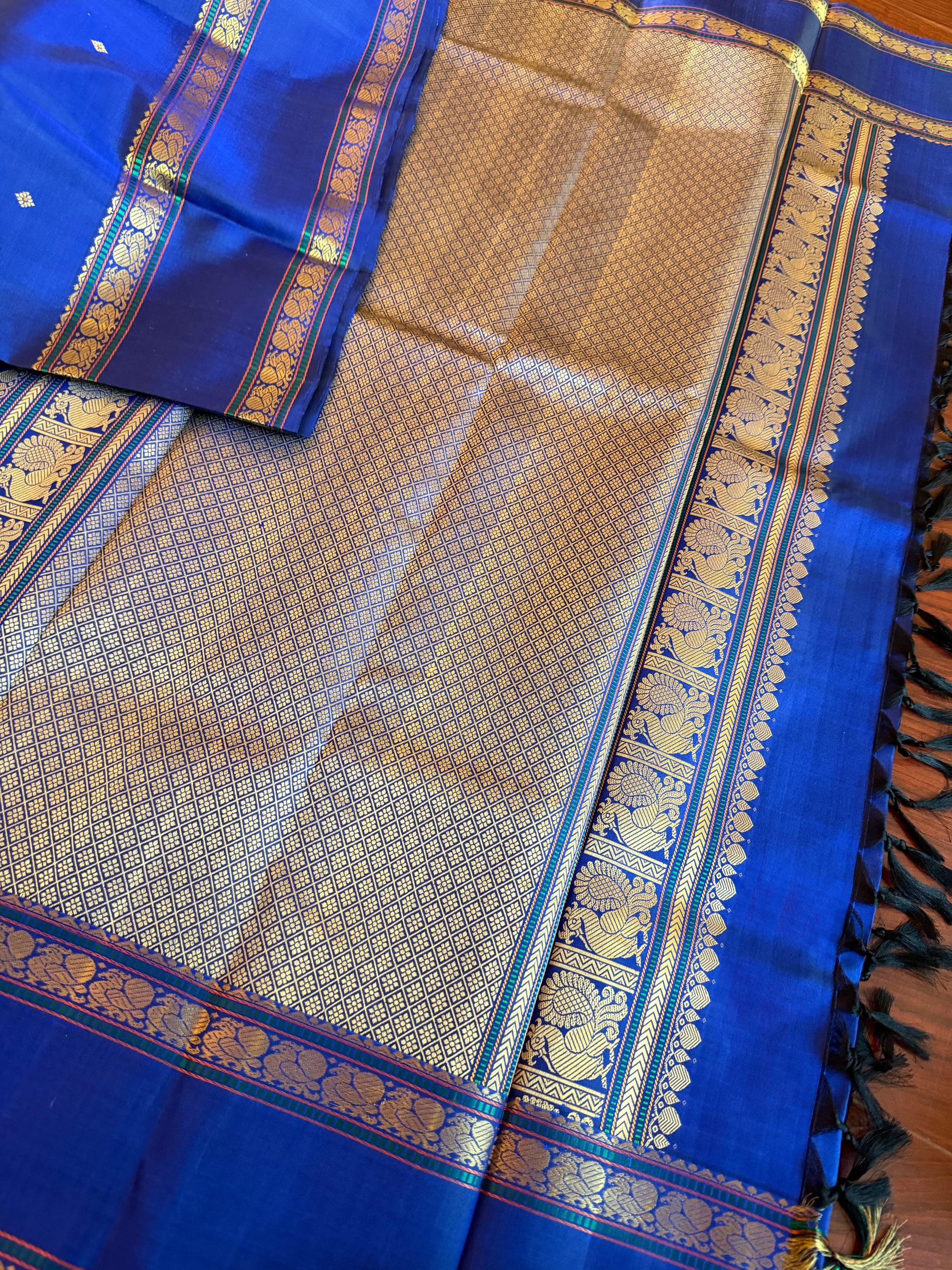 No Zari Kanjivaram Silk: Royal Blue