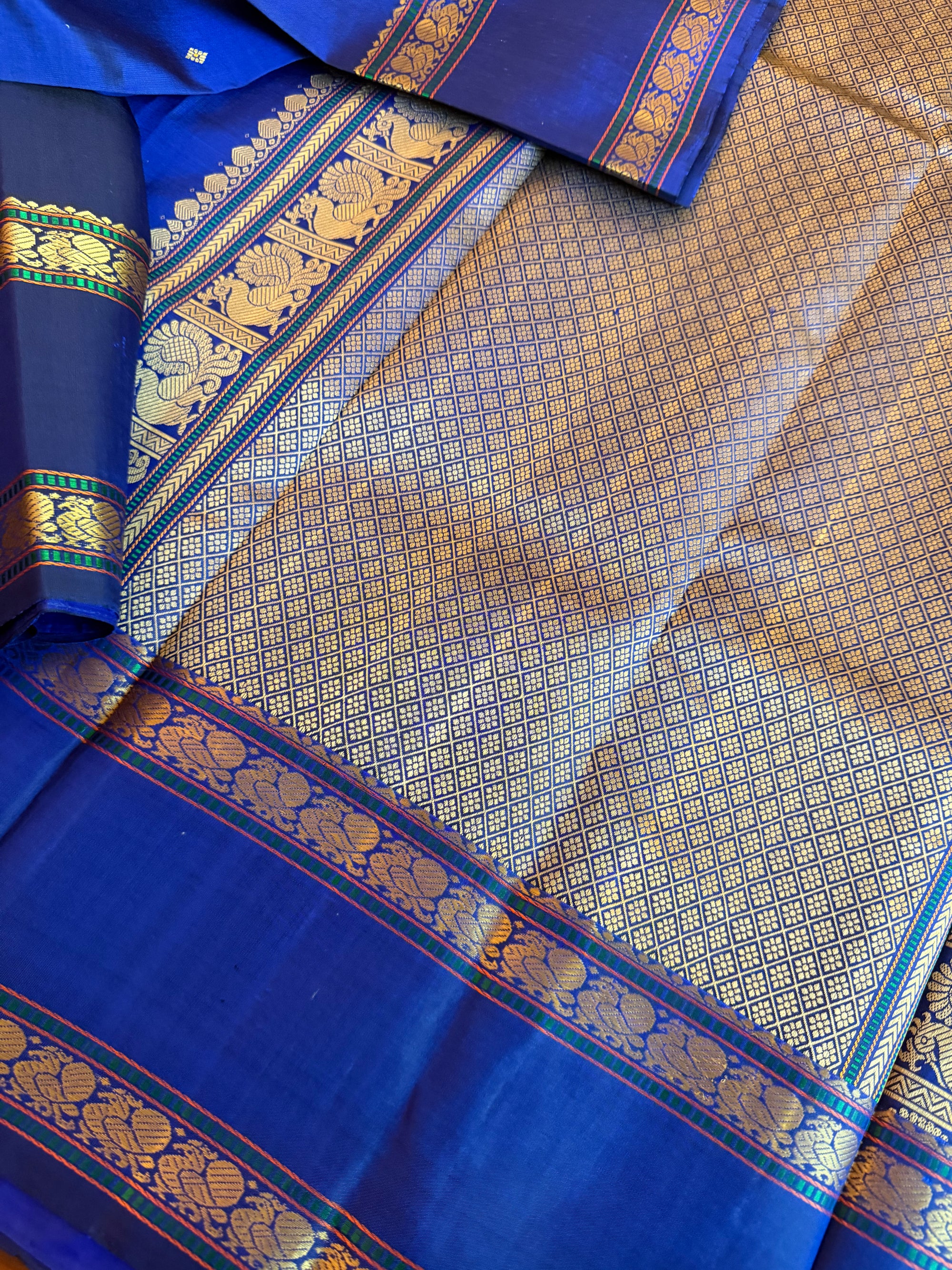 No Zari Kanjivaram Silk: Royal Blue
