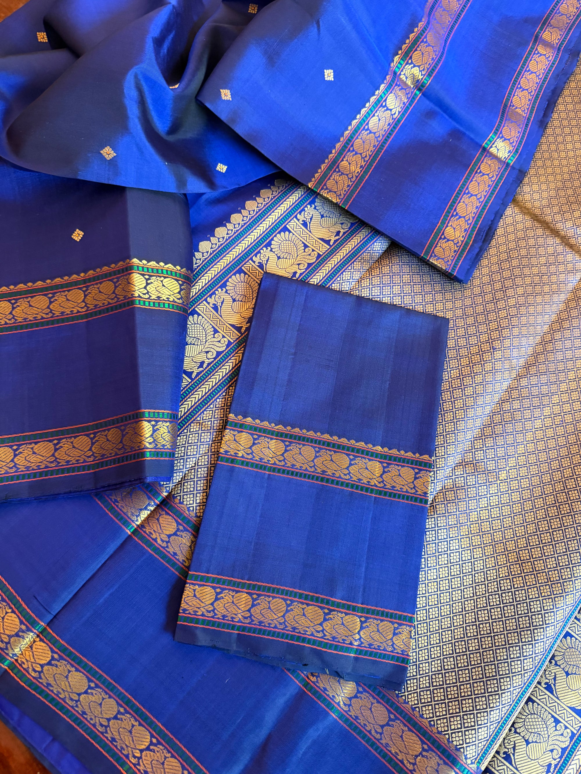 No Zari Kanjivaram Silk: Royal Blue