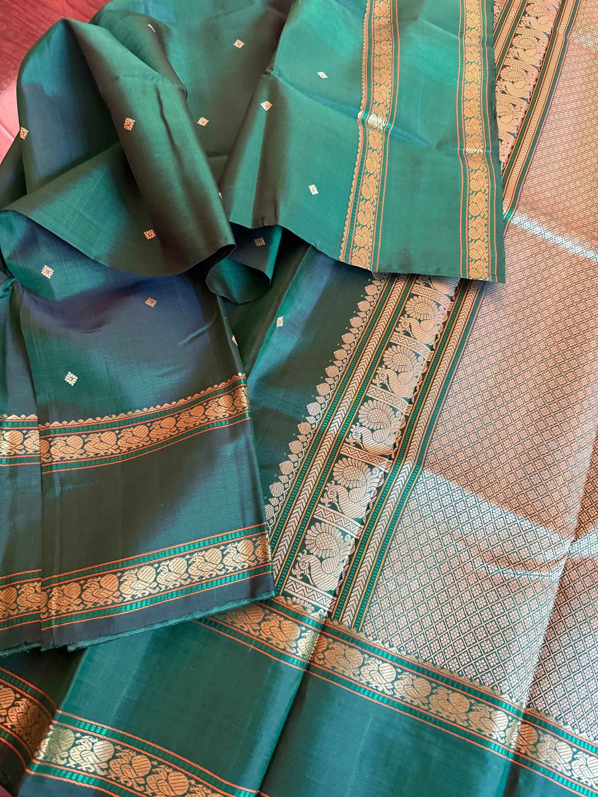 No Zari Kanjivaram Silk: Bottle Green