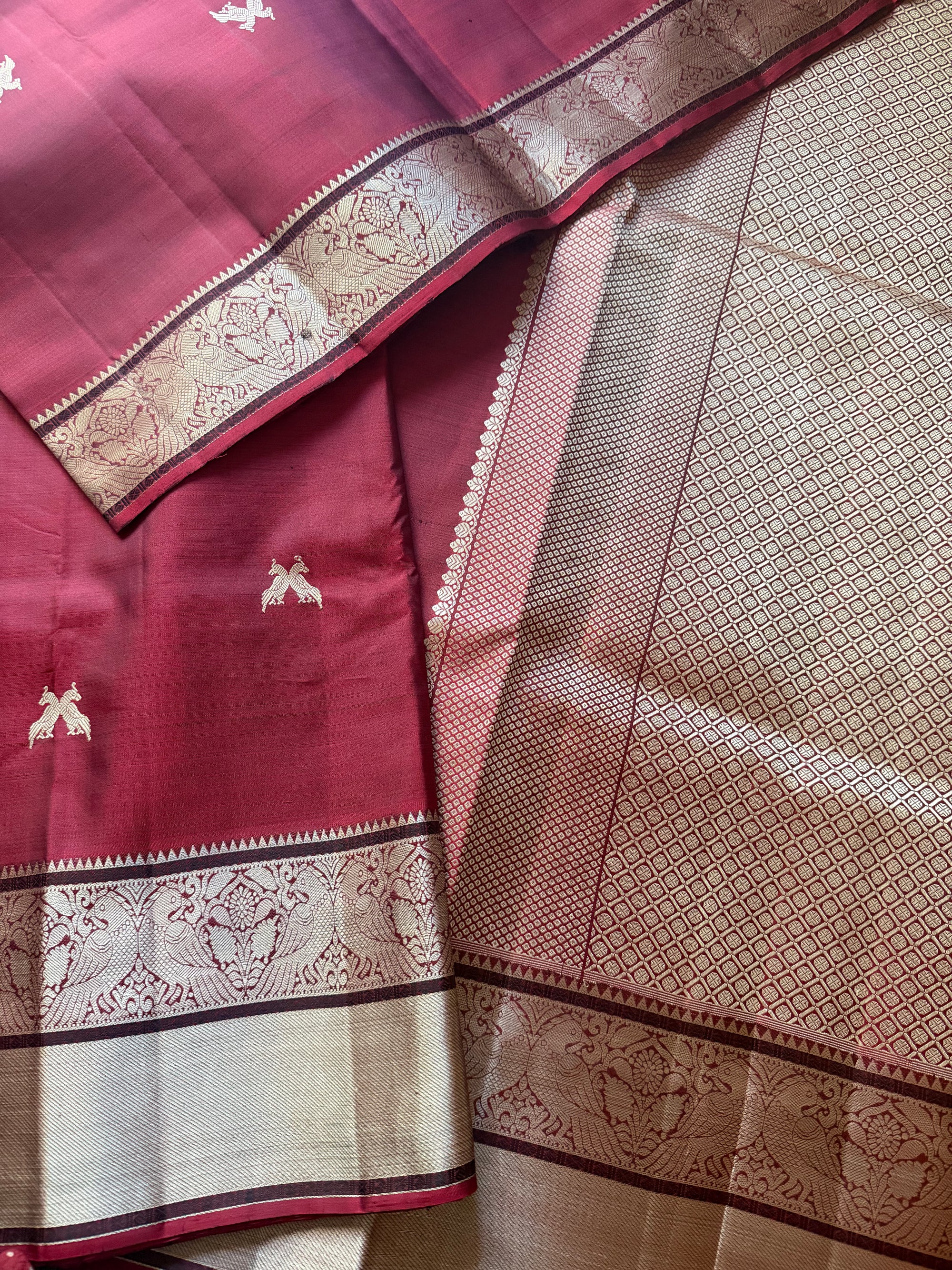 No Zari  Kanjivaram Silk : Jodi Kili (Terracotta color)