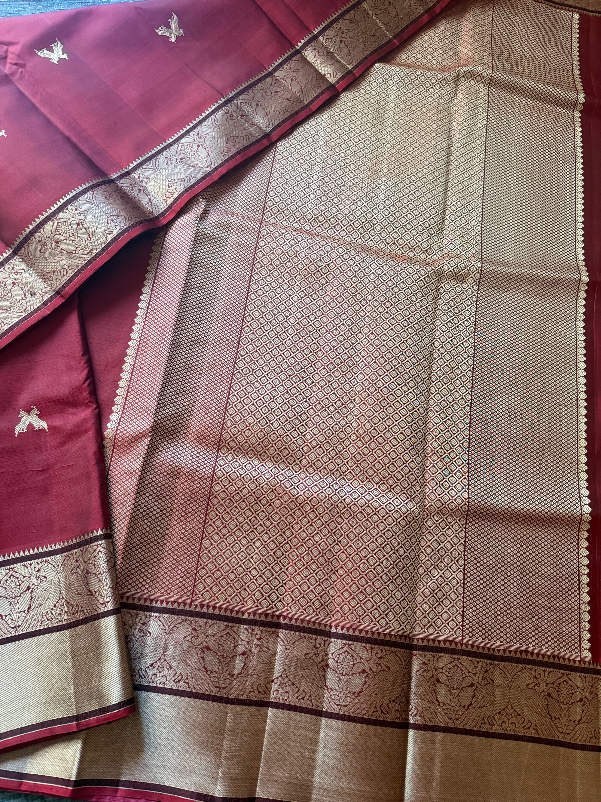 No Zari  Kanjivaram Silk : Jodi Kili (Terracotta color)