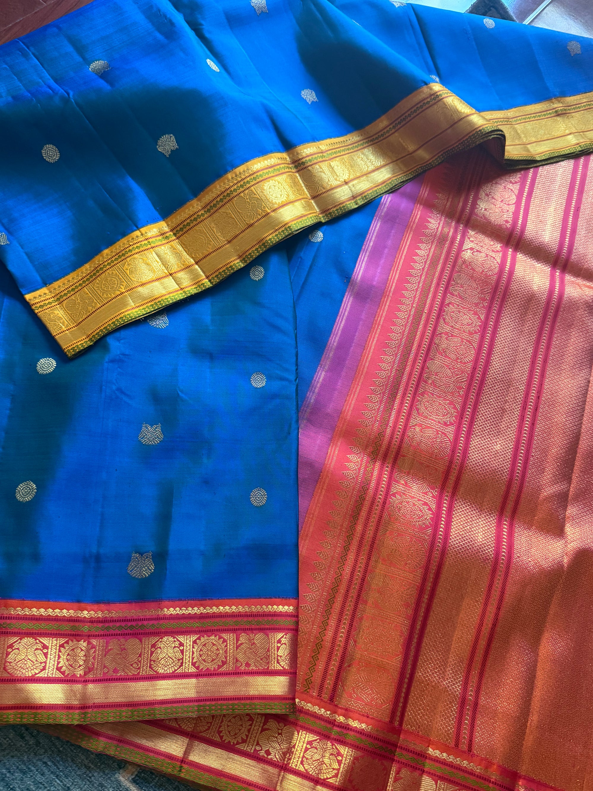 MYTHILI:  VINTAGE KANJIVARAM