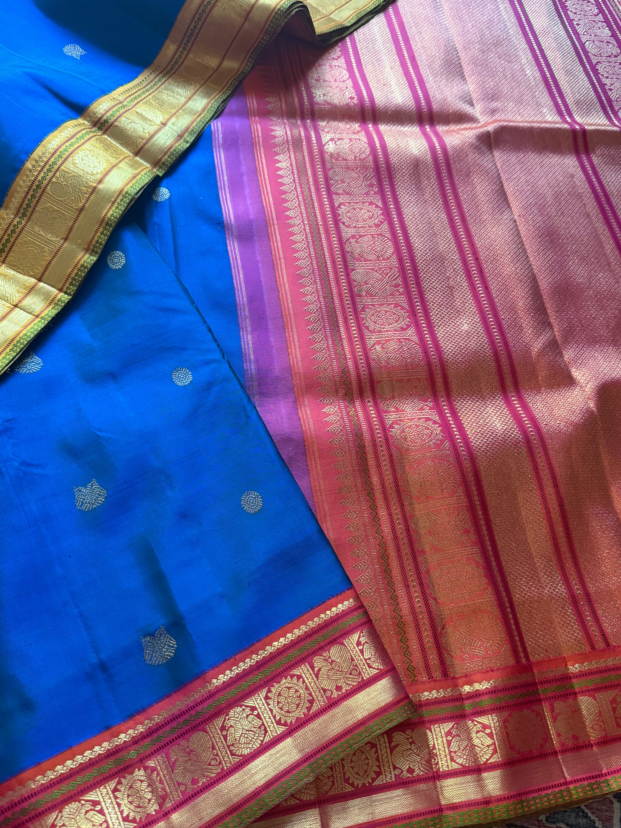 MYTHILI:  VINTAGE KANJIVARAM