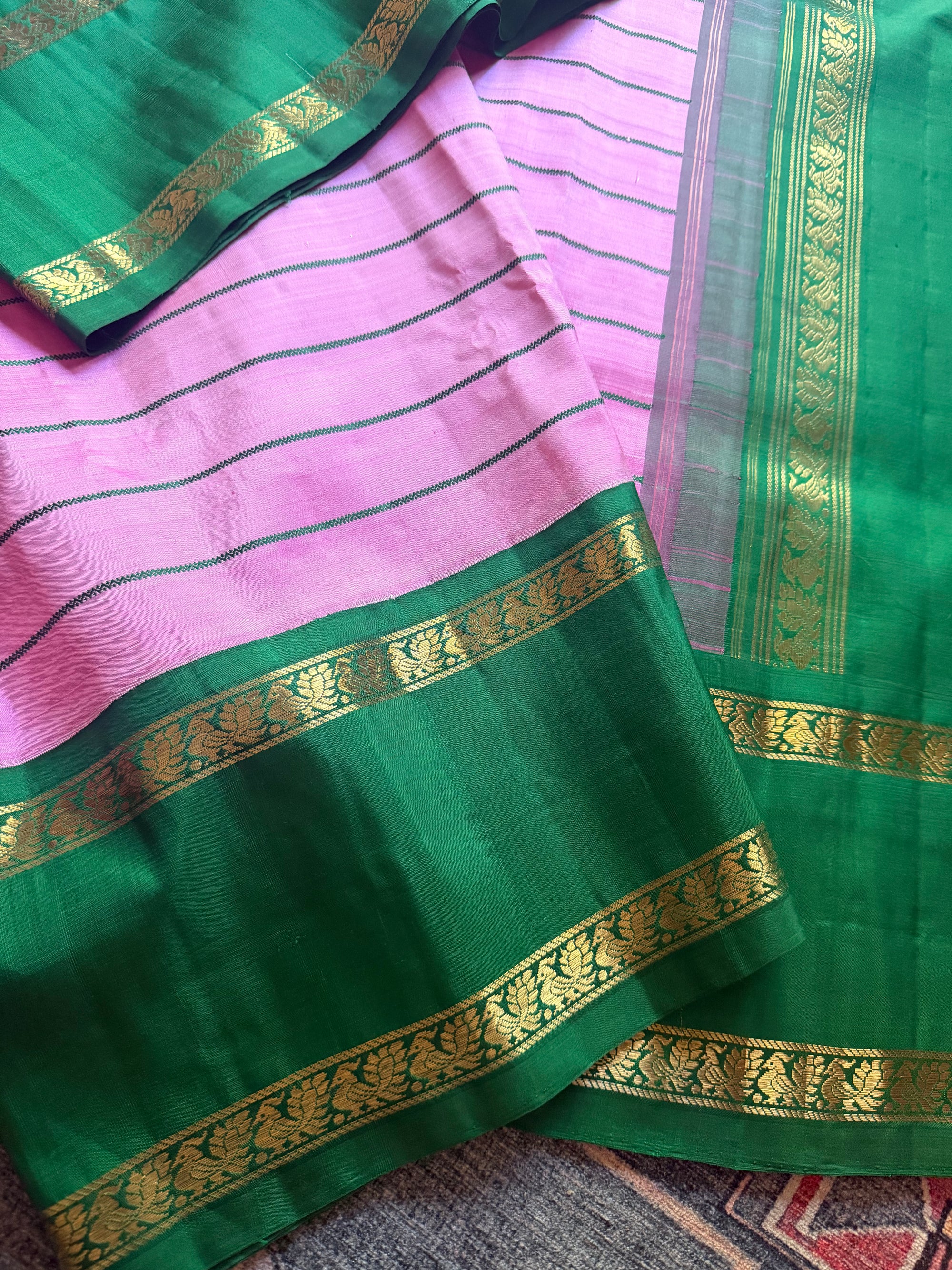 MYTHILI:  VINTAGE KANJIVARAM