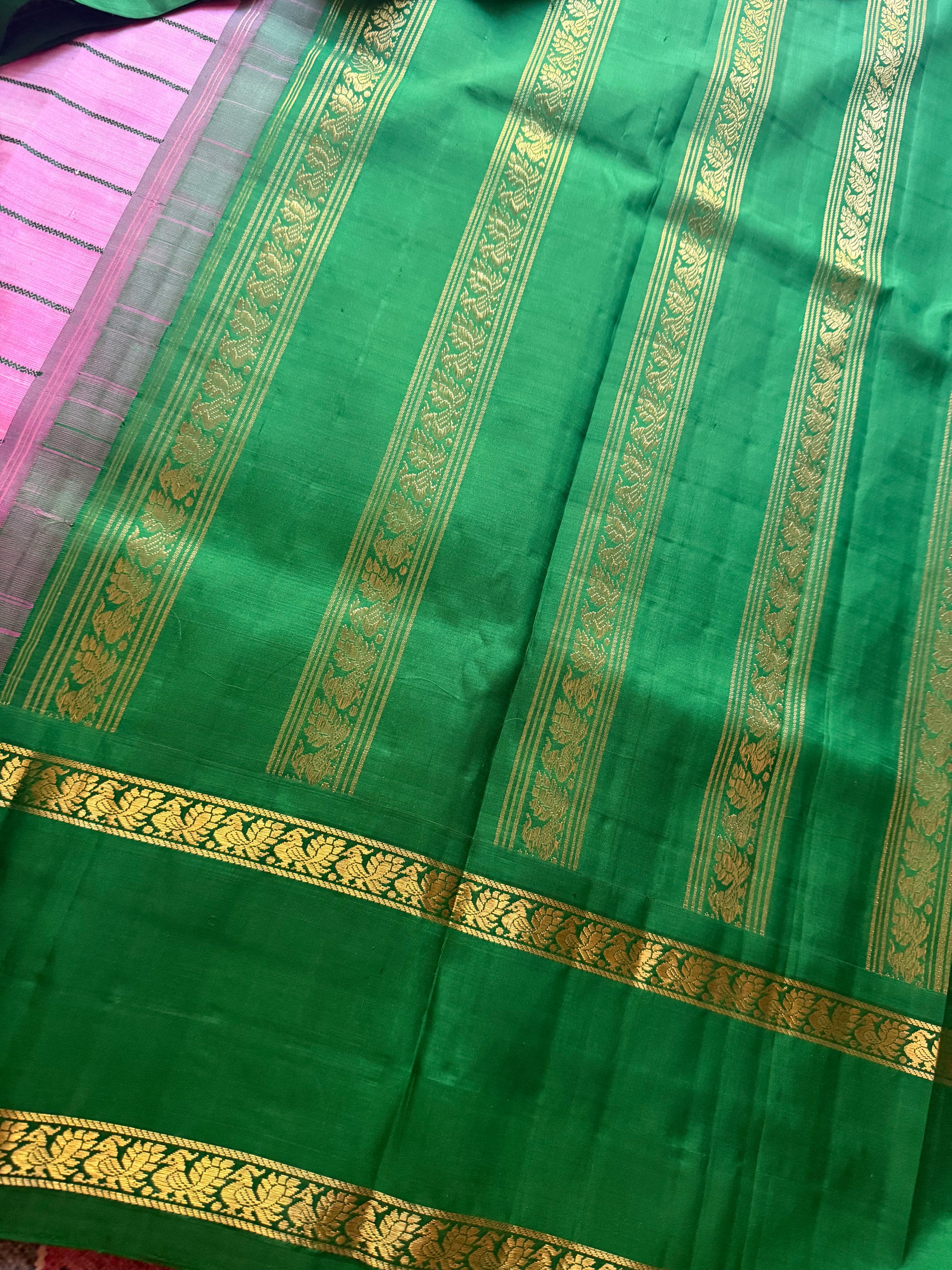 MYTHILI:  VINTAGE KANJIVARAM