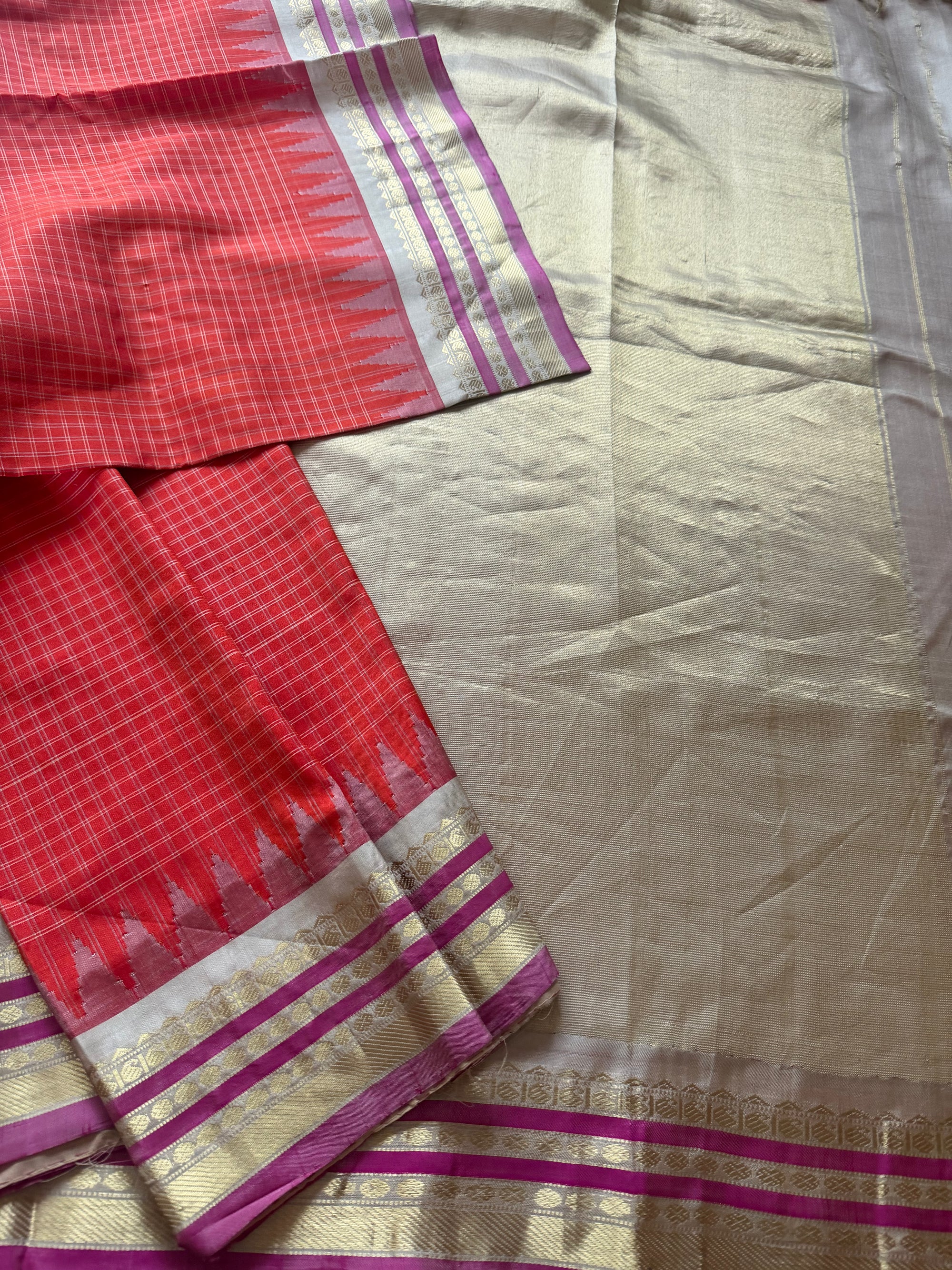 Kuttu Gadwal Silk : Rust Orange + Wheat