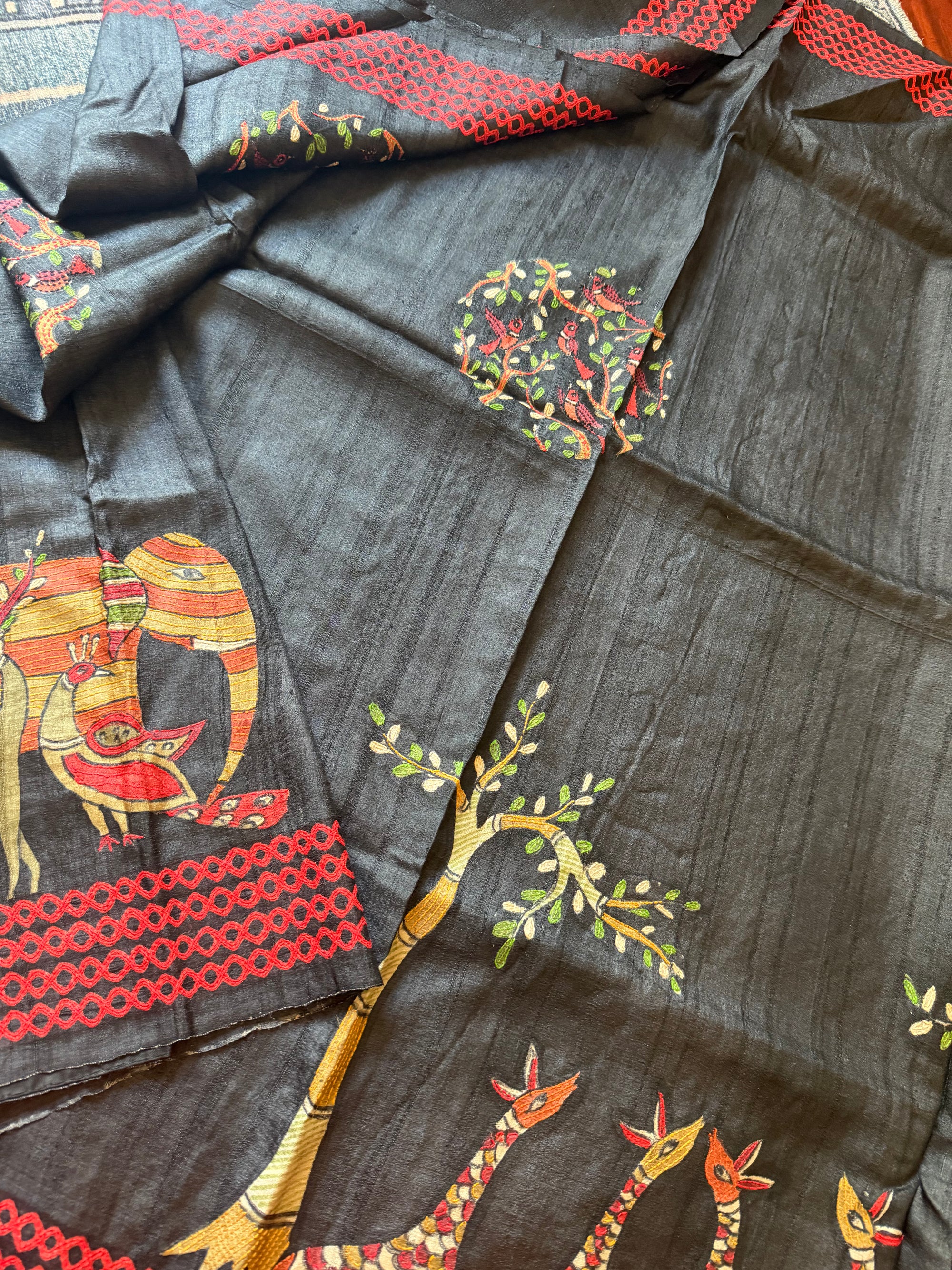 Kamaniya Kantha : Handcrafted Tussar