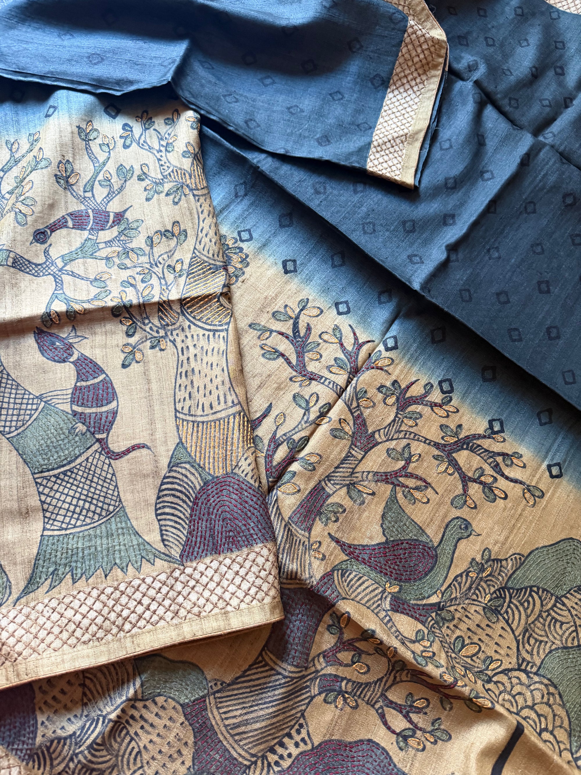 Kamaniya Kantha : Handcrafted Tussar
