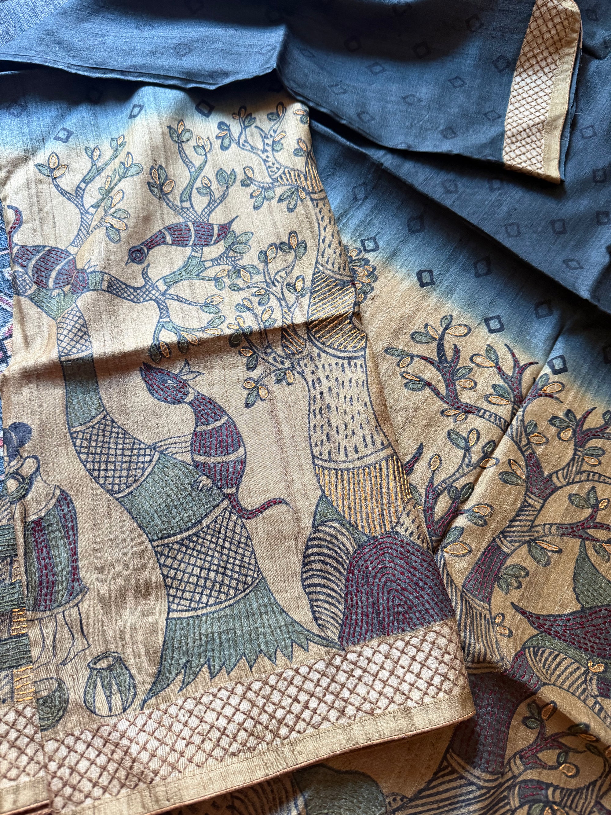 Kamaniya Kantha : Handcrafted Tussar