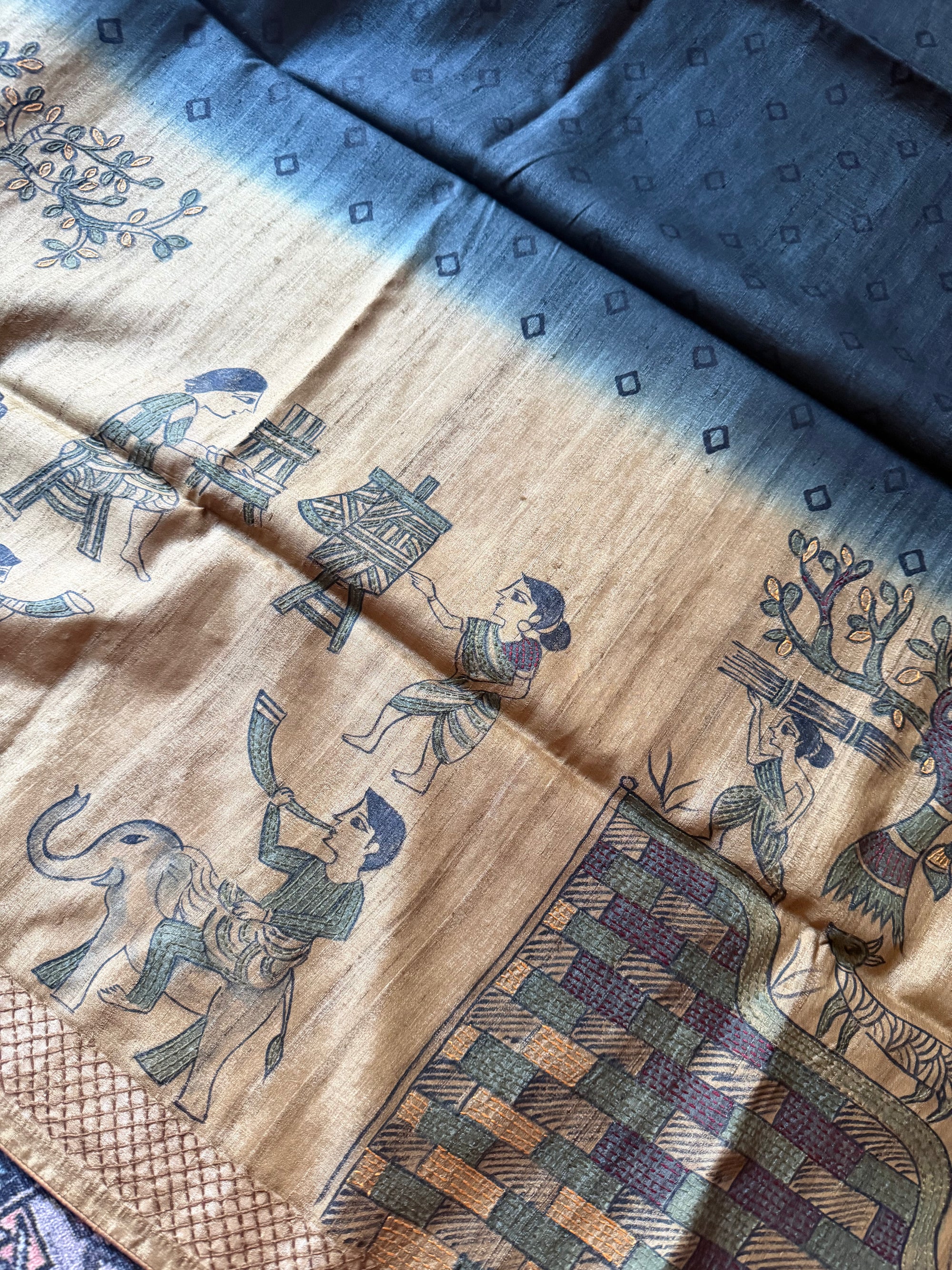 Kamaniya Kantha : Handcrafted Tussar