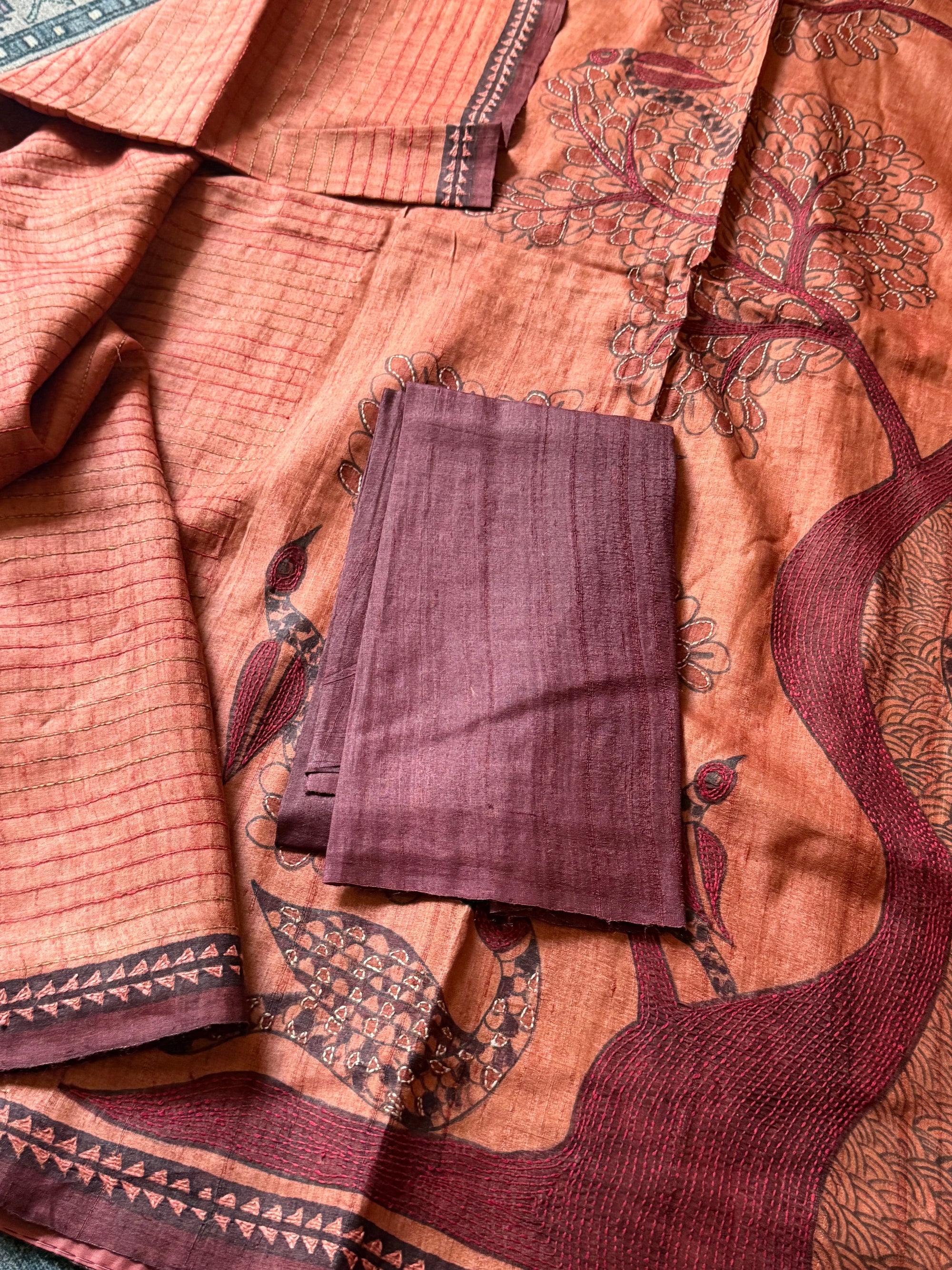 Kamaniya Kantha : Handcrafted Tussar