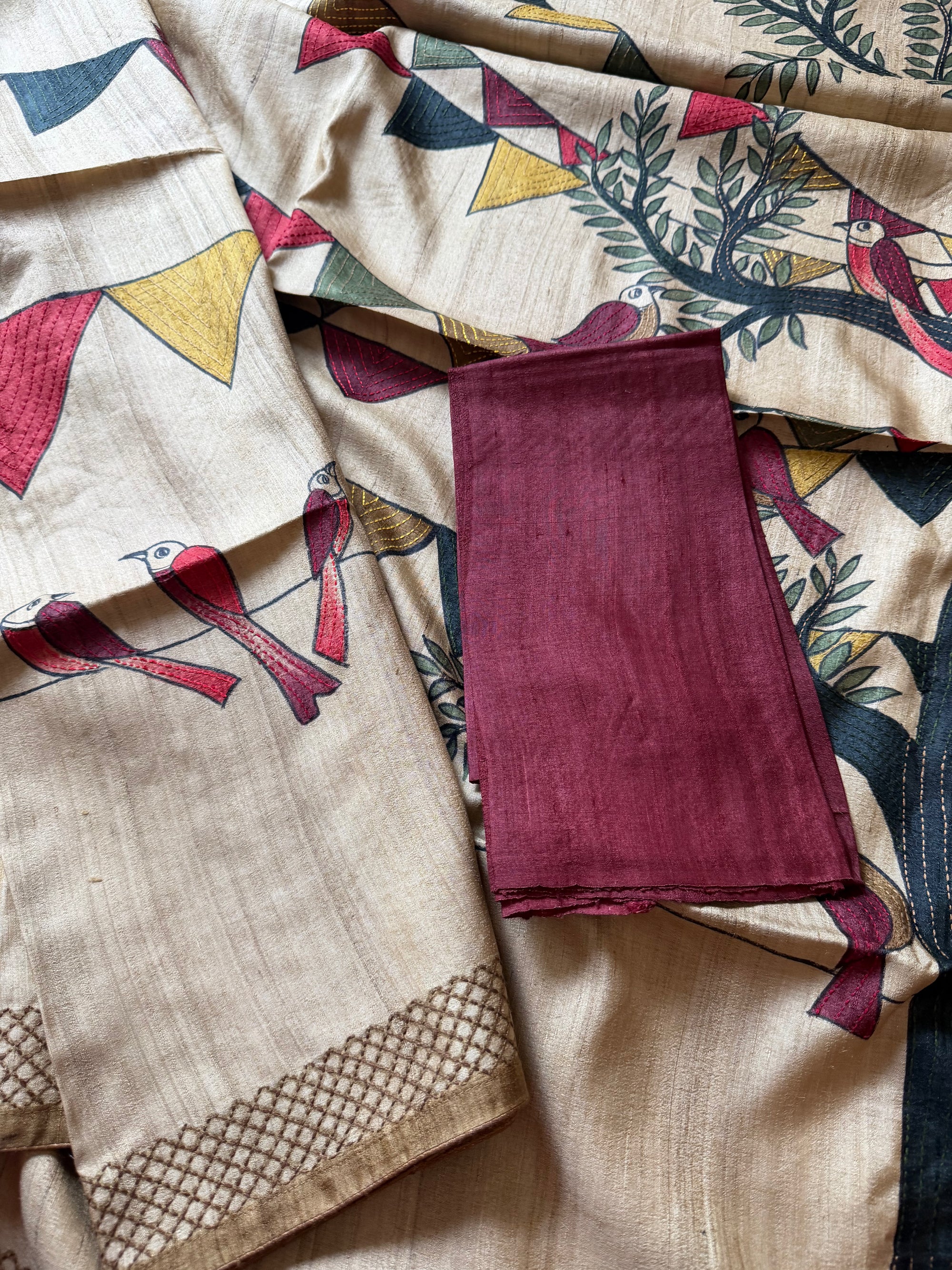 Kamaniya Kantha : Handcrafted Tussar