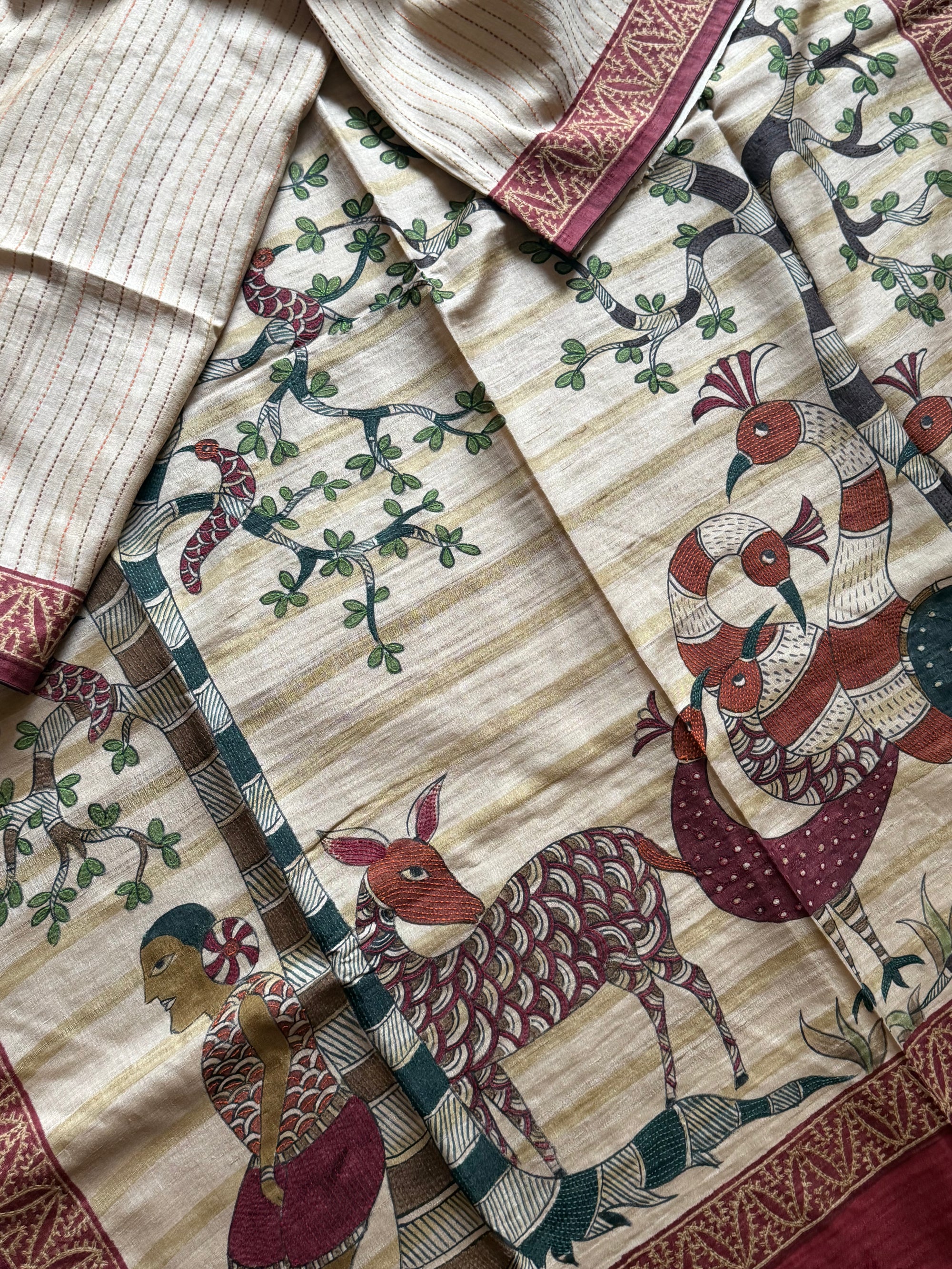 Kamaniya Kantha : Handcrafted Tussar