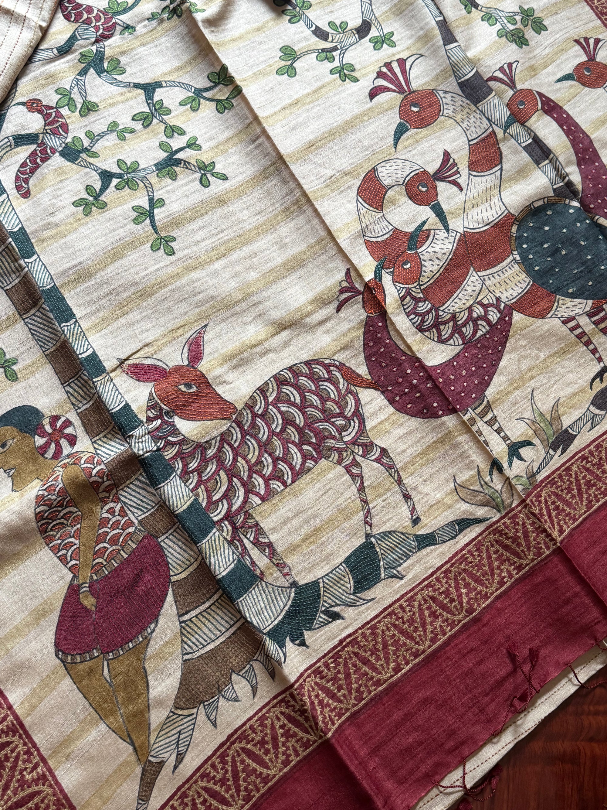 Kamaniya Kantha : Handcrafted Tussar