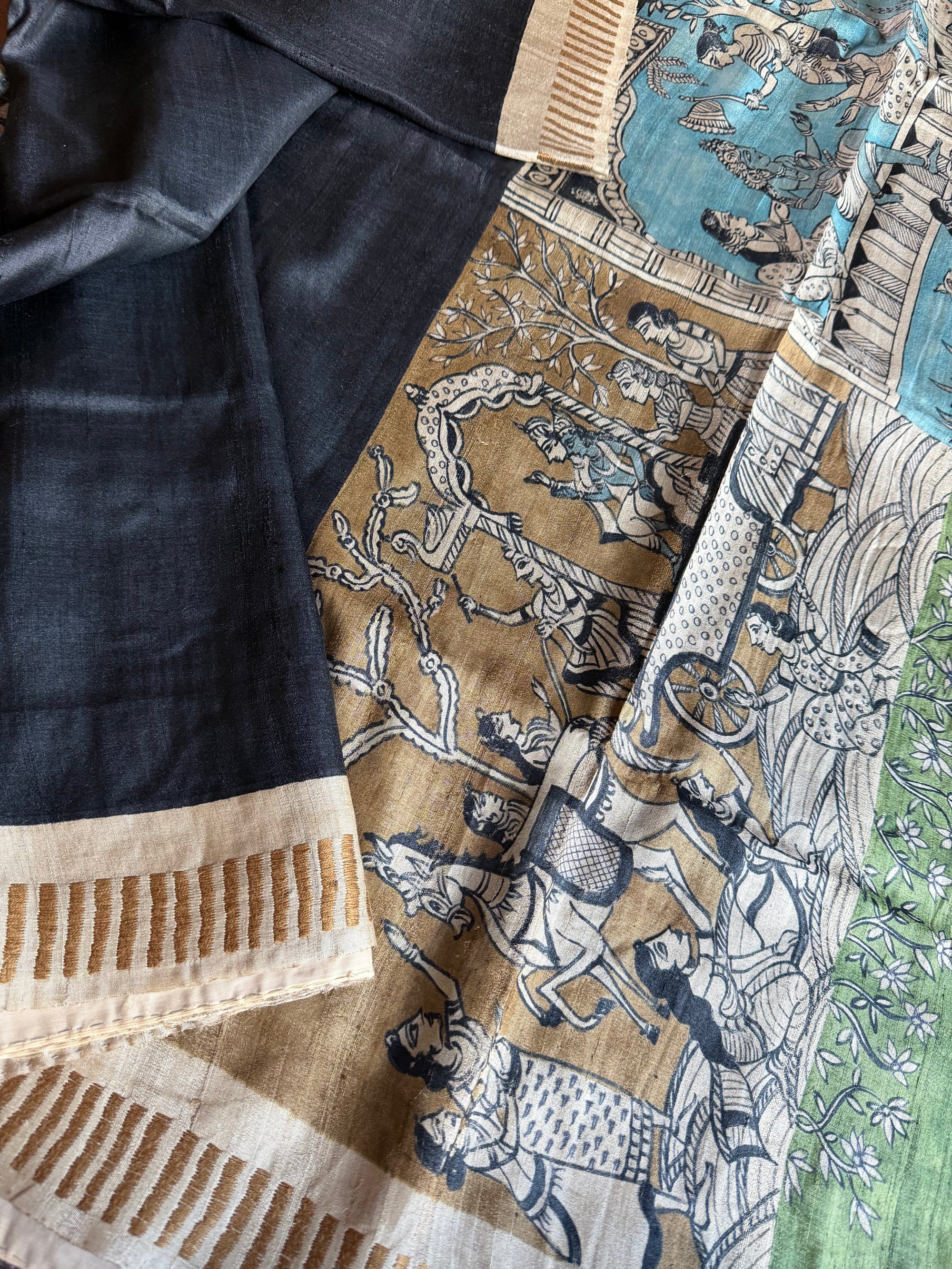 Kamaniya Kantha : Handcrafted Tussar