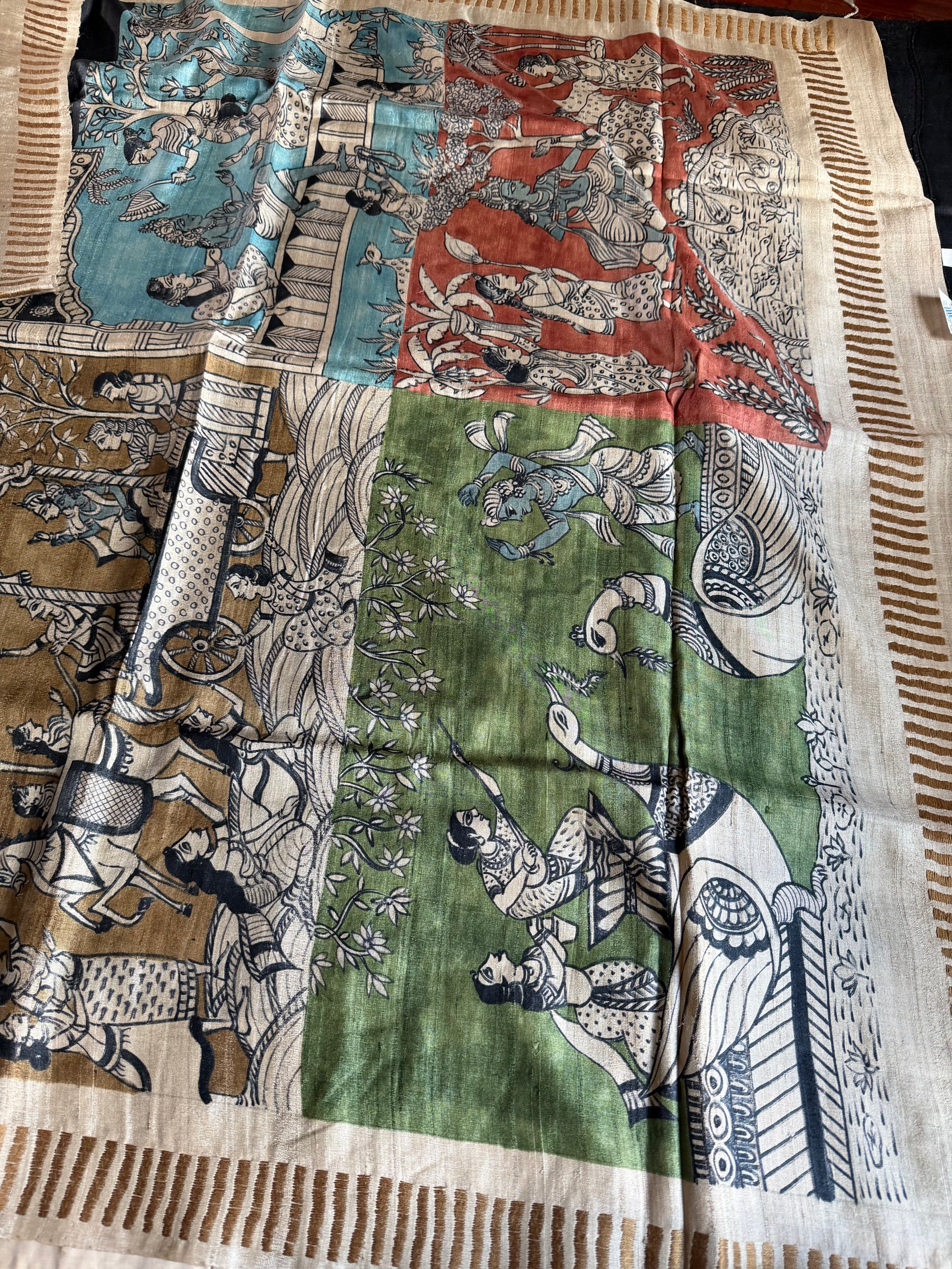 Kamaniya Kantha : Handcrafted Tussar