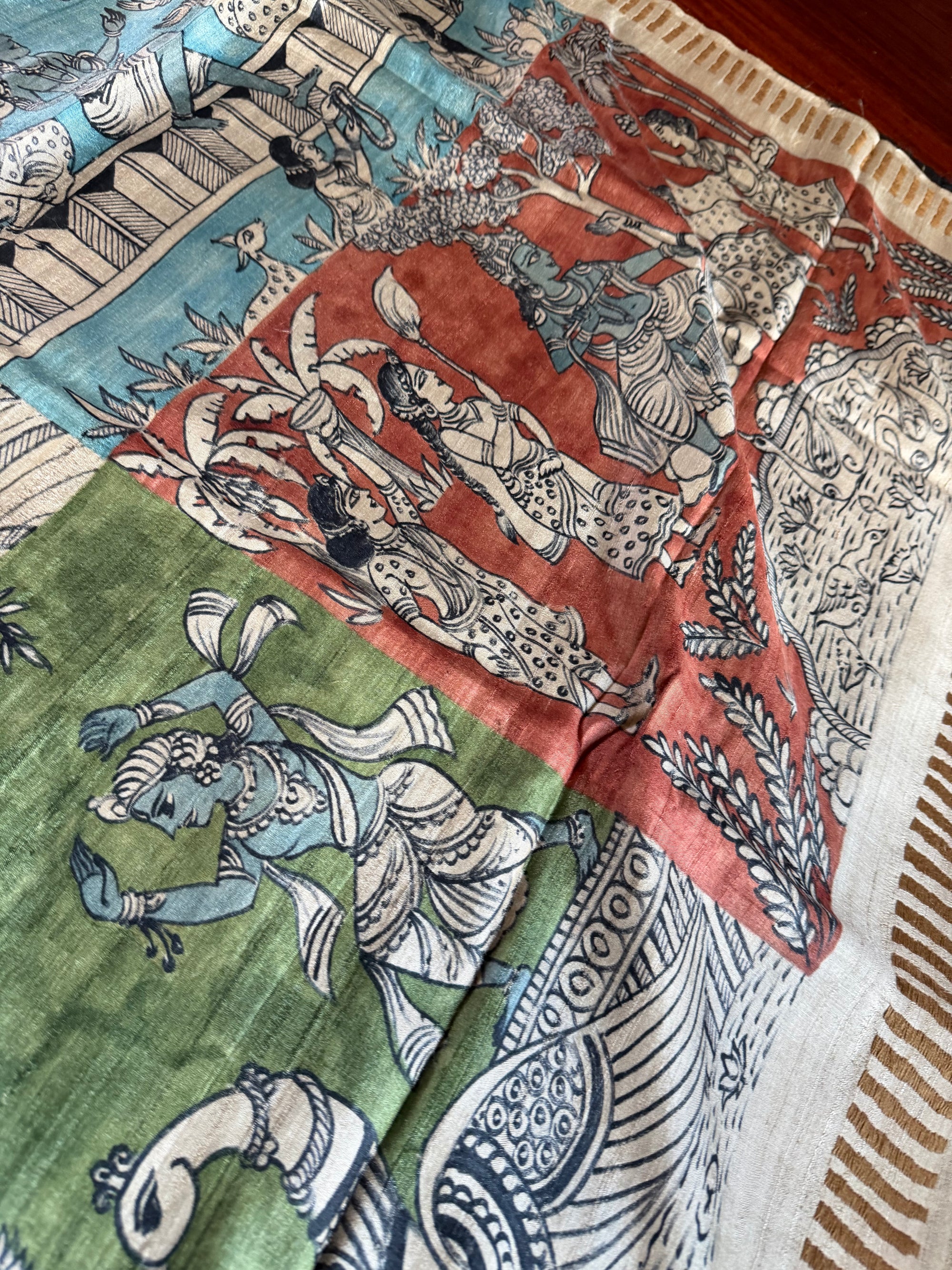 Kamaniya Kantha : Handcrafted Tussar
