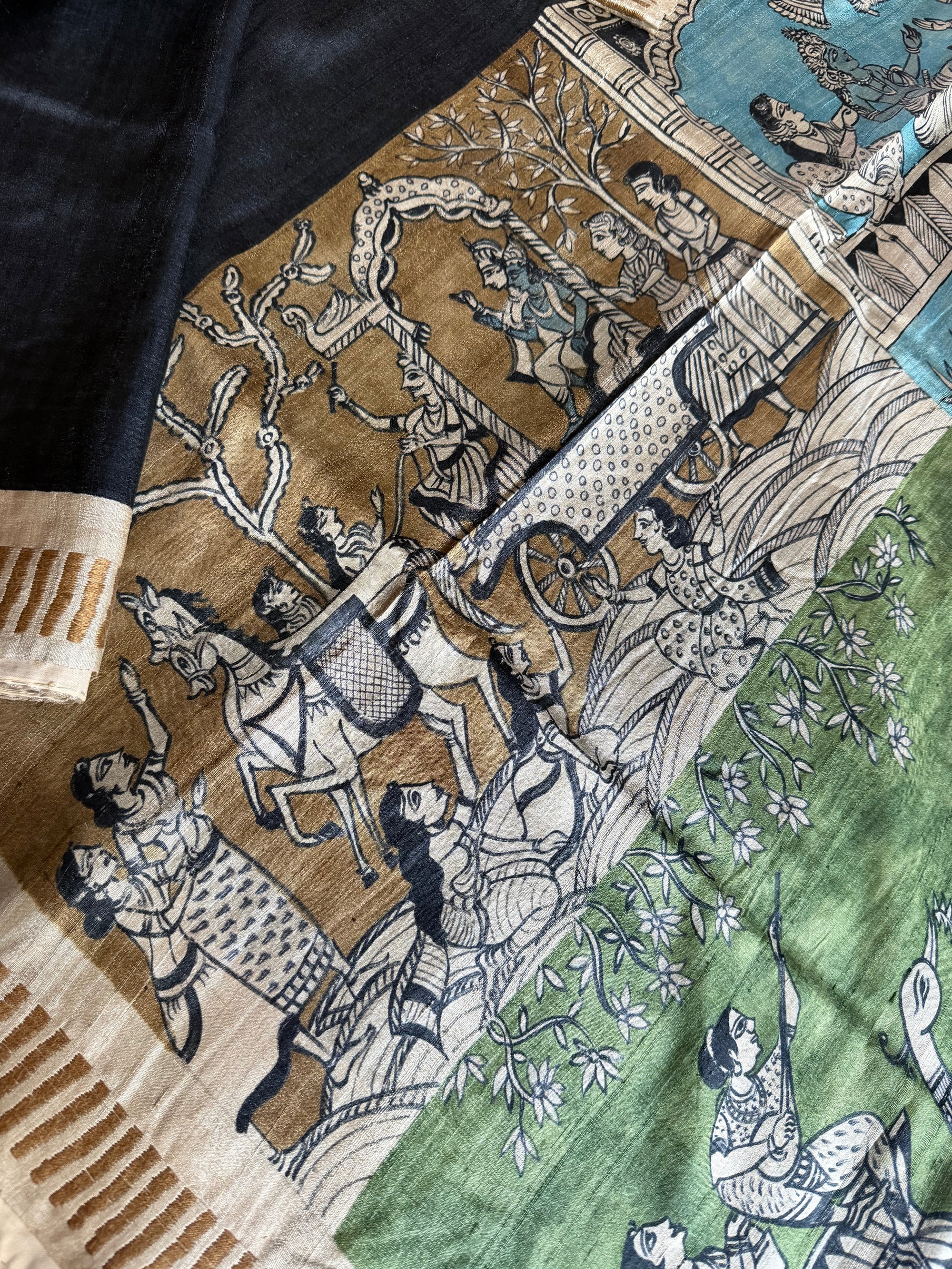 Kamaniya Kantha : Handcrafted Tussar