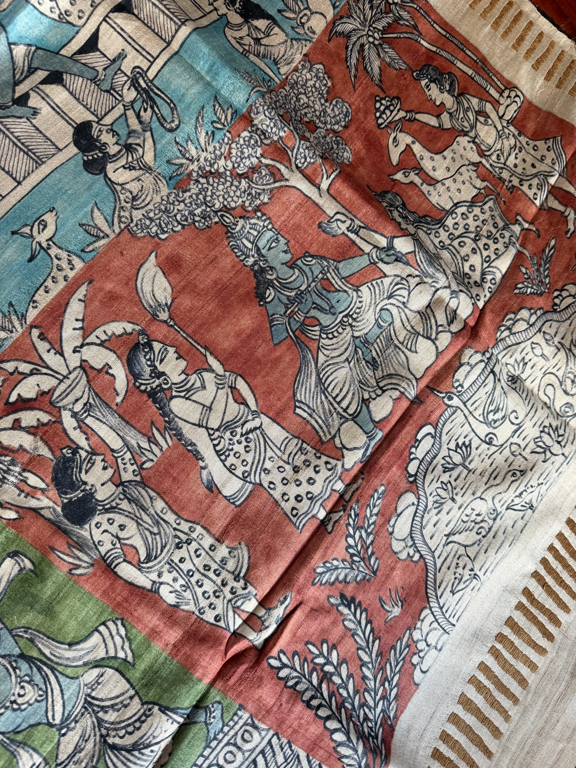 Kamaniya Kantha : Handcrafted Tussar