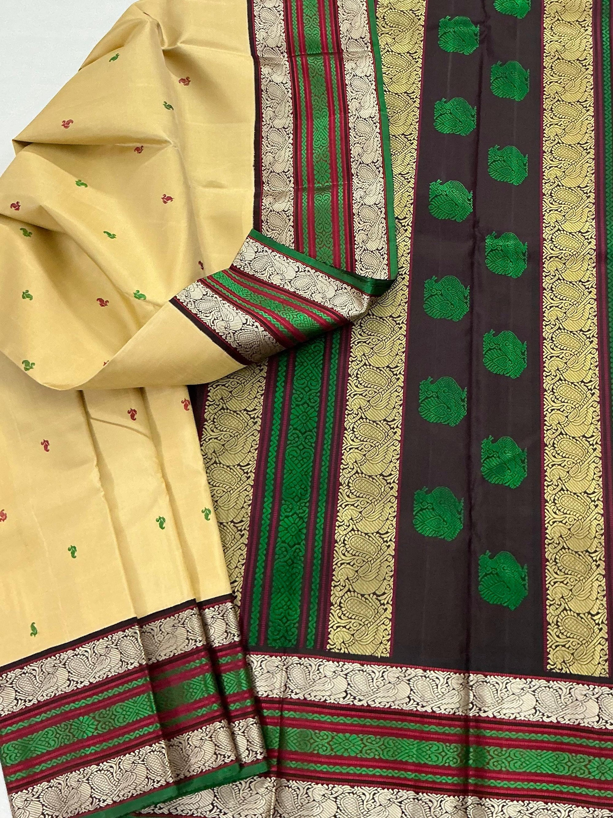 No Zari  Kanjivaram Silk : KORVAI