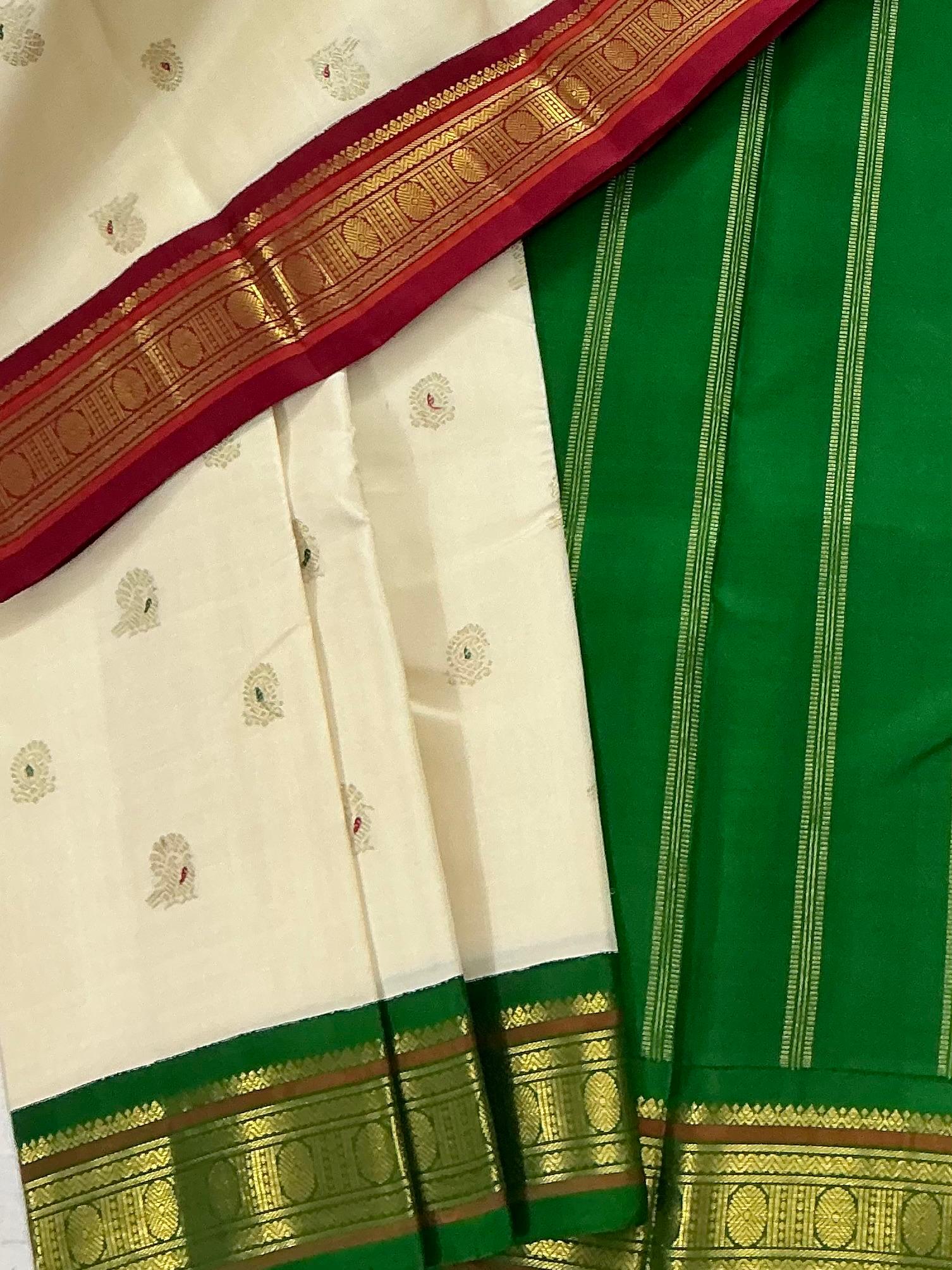 ONAM COLLECTIVE: KORVAI KANJIVARAM SILK WITH GANGA JAMUNA BORDERS