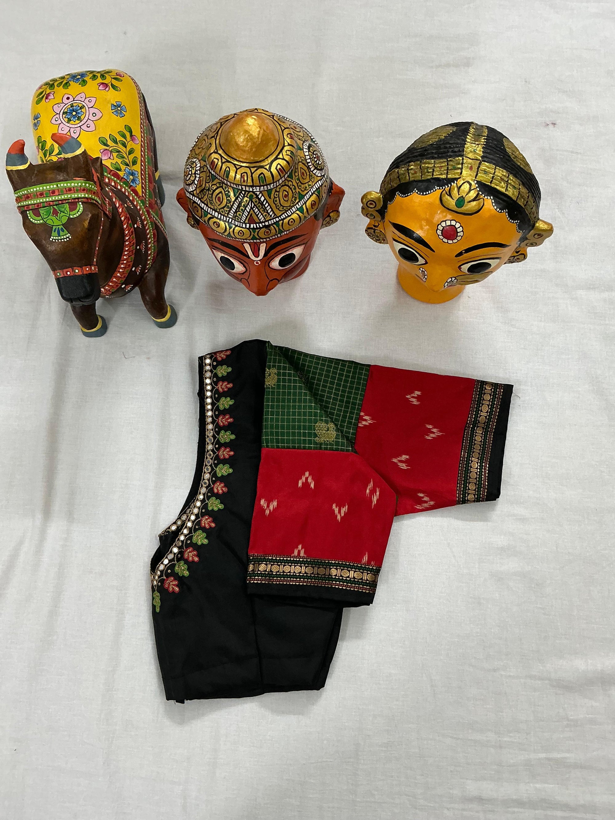 Handcrafted Ready to Wear Blouse : Kanjivaram Silk (Black)