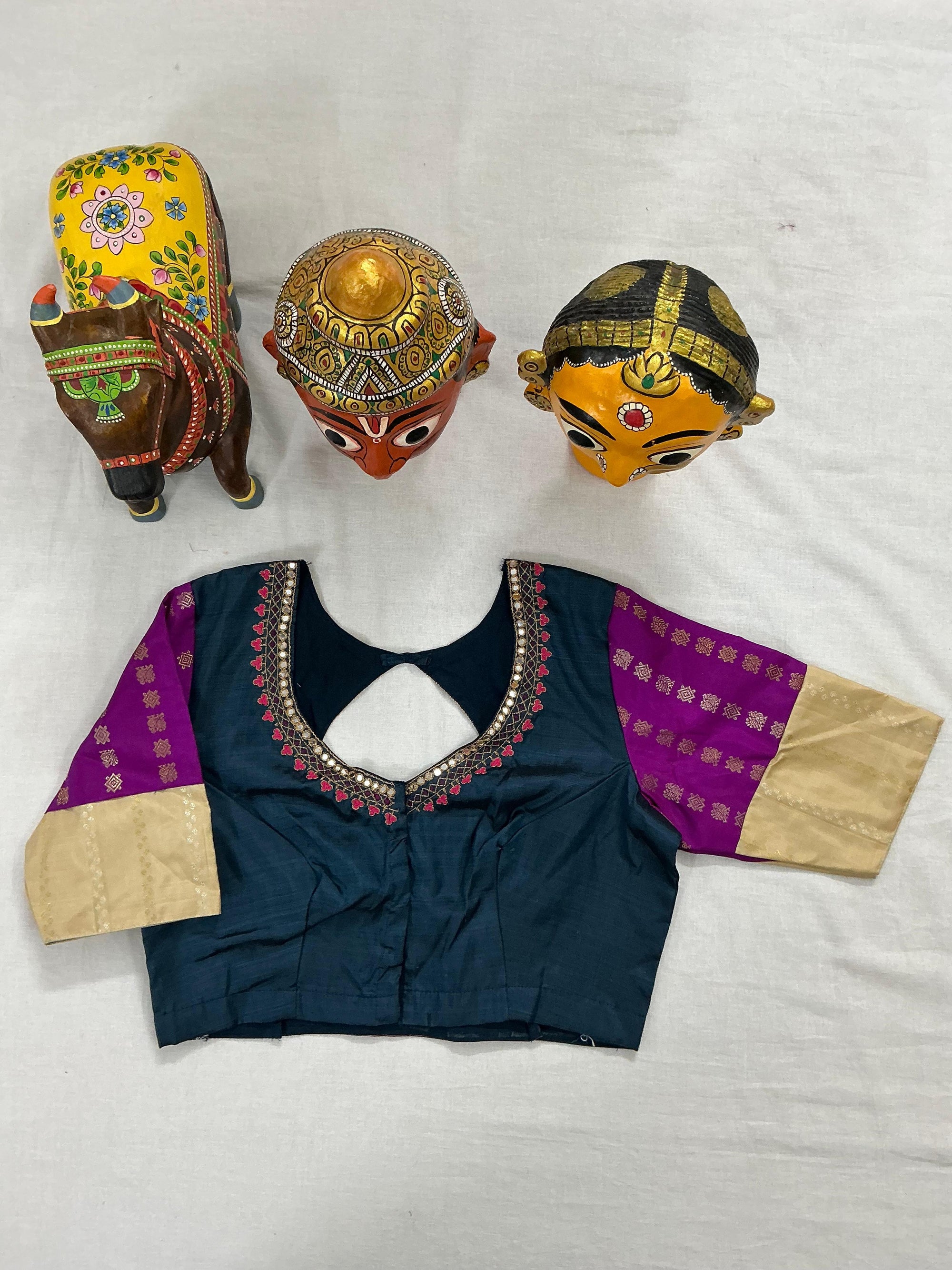 Handcrafted Ready to Wear Blouse : Kanjivaram Silk (Peacock Green)
