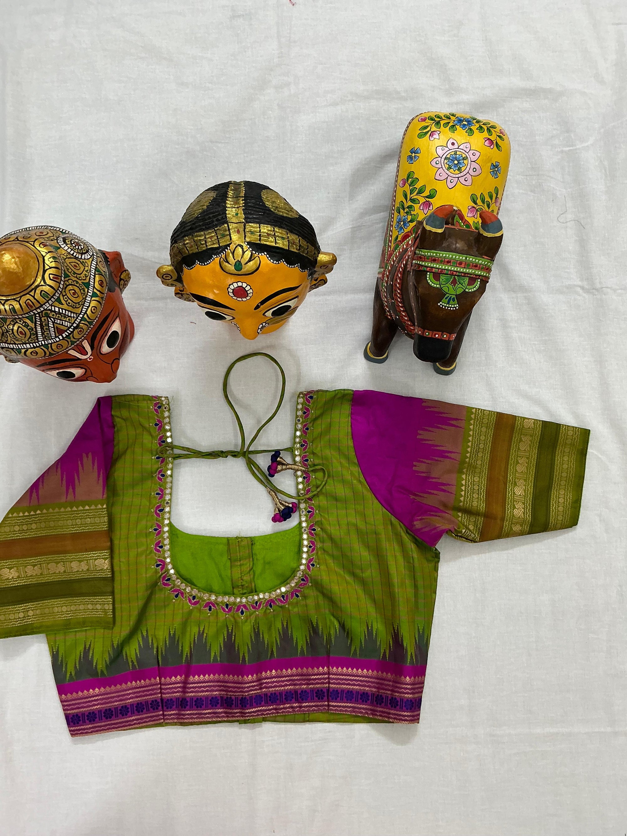 Handcrafted Ready to Wear Blouse : Kanjivaram Silk (Green &amp; Pink)