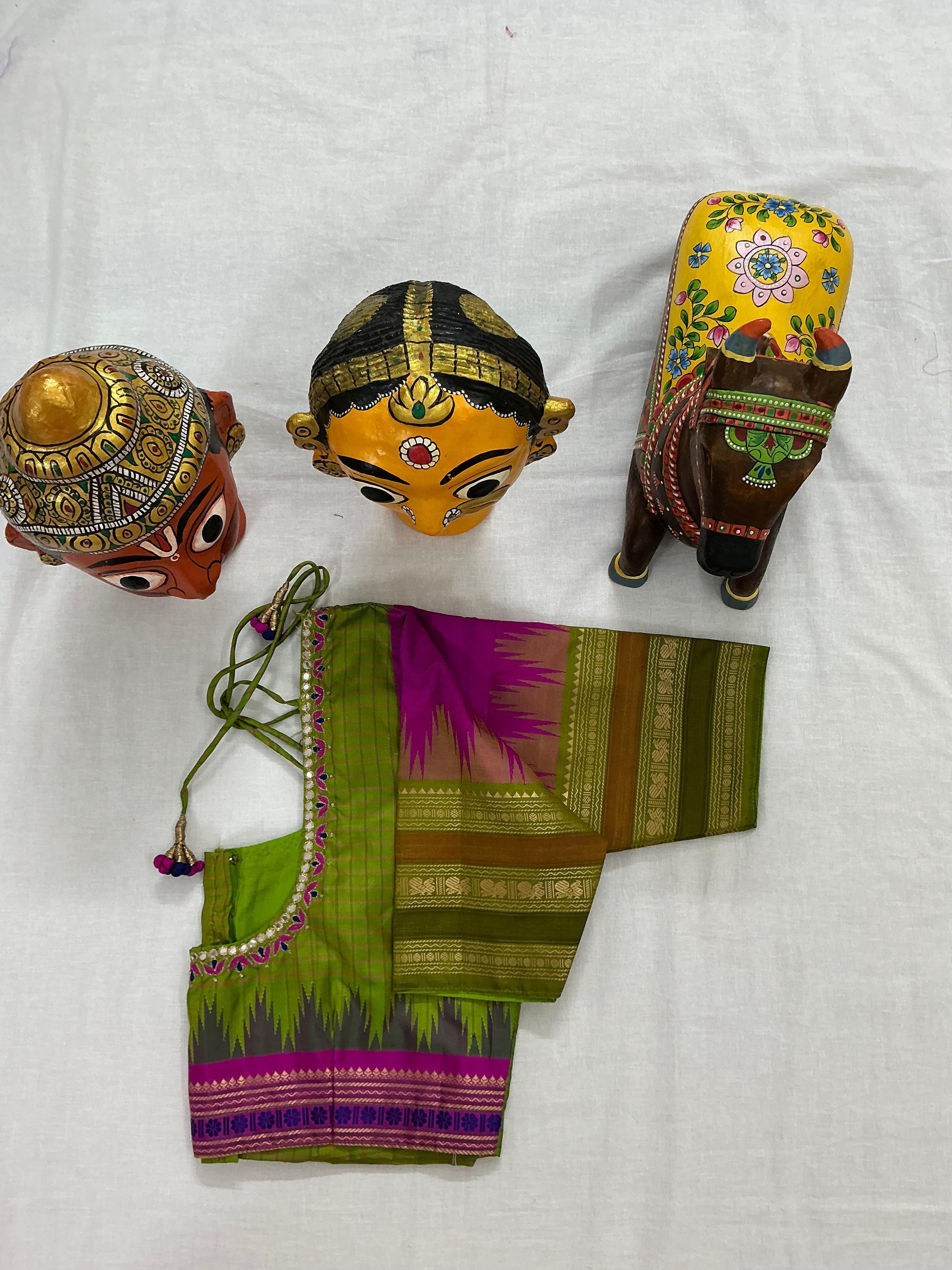 Handcrafted Ready to Wear Blouse : Kanjivaram Silk (Green &amp; Pink)