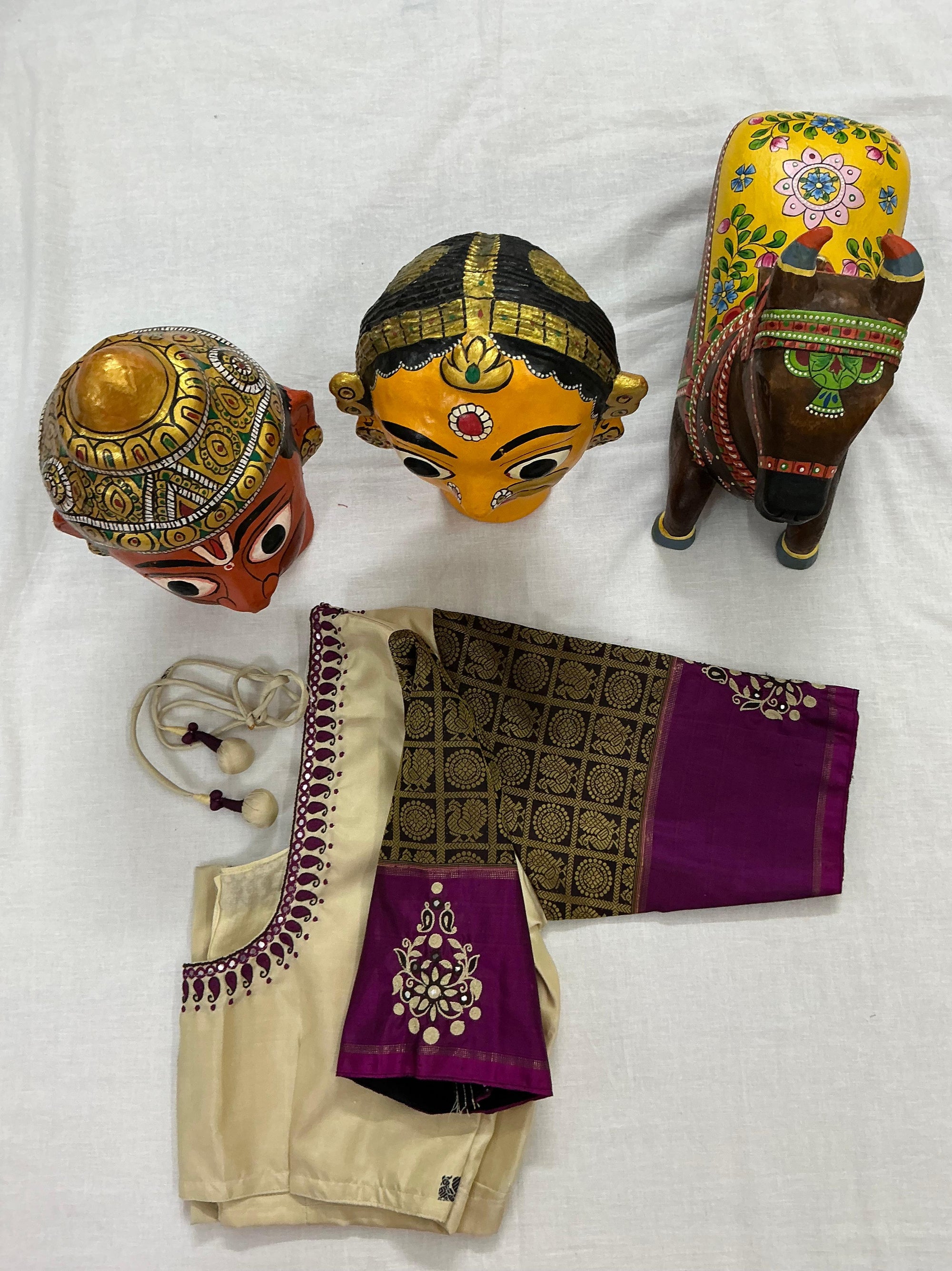 Handcrafted Ready to Wear Blouse : Kanjivaram Silk (Ivory)