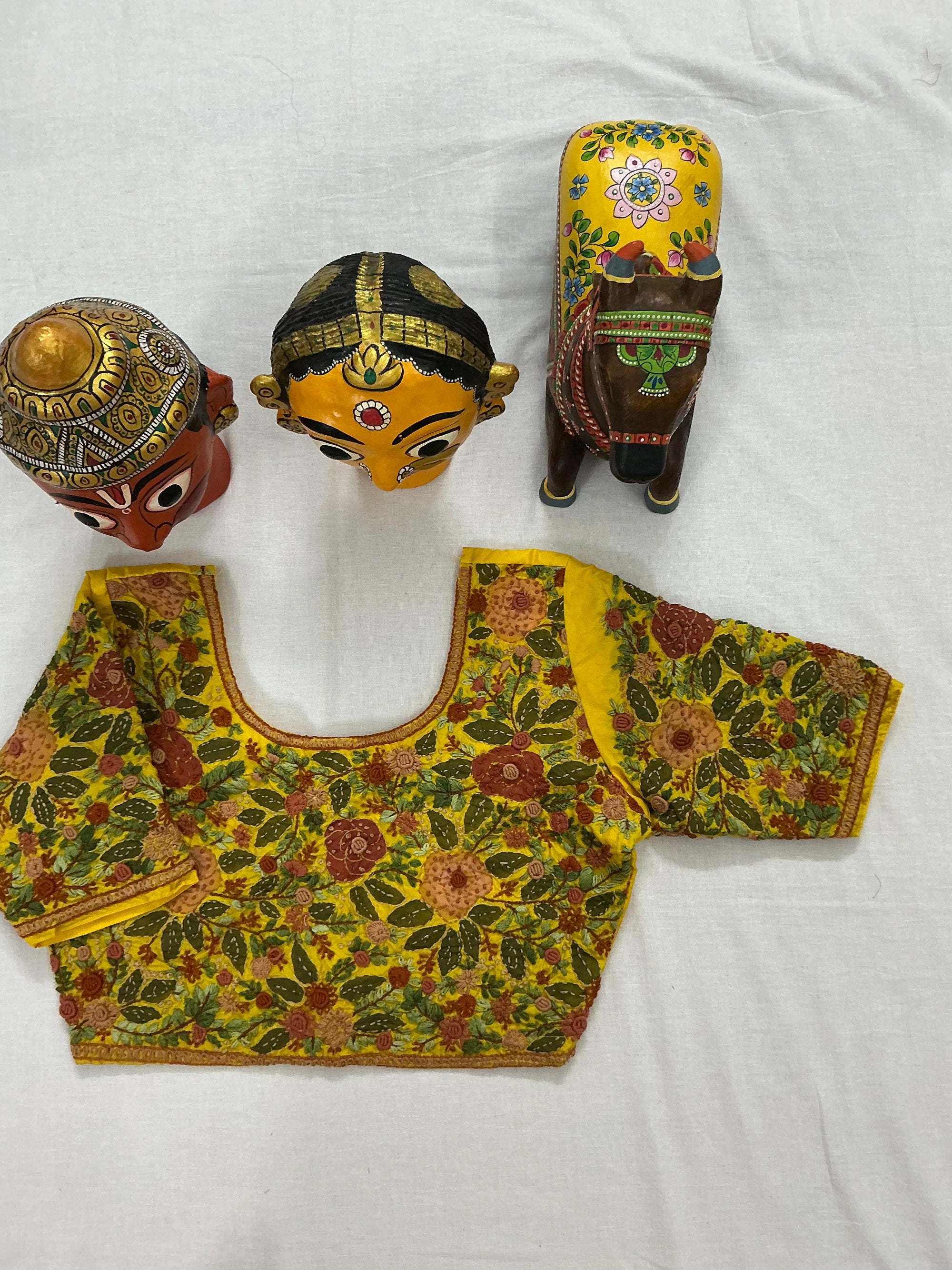 Handcrafted Ready to Wear Blouse : Tussar French Knot Embroidery (Yellow)