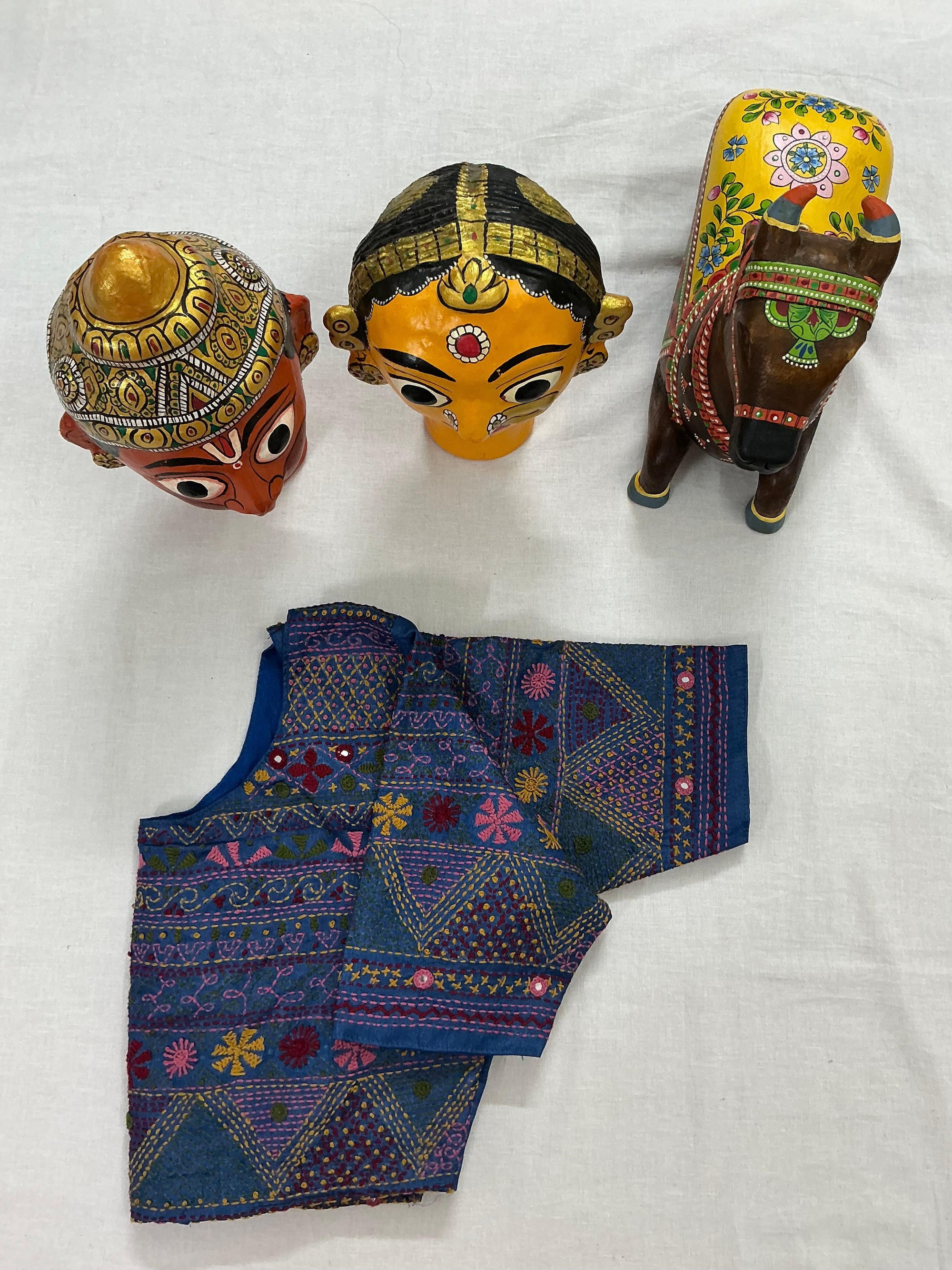 Handcrafted Ready to Wear Blouse : Tussar Kantha Embroidery