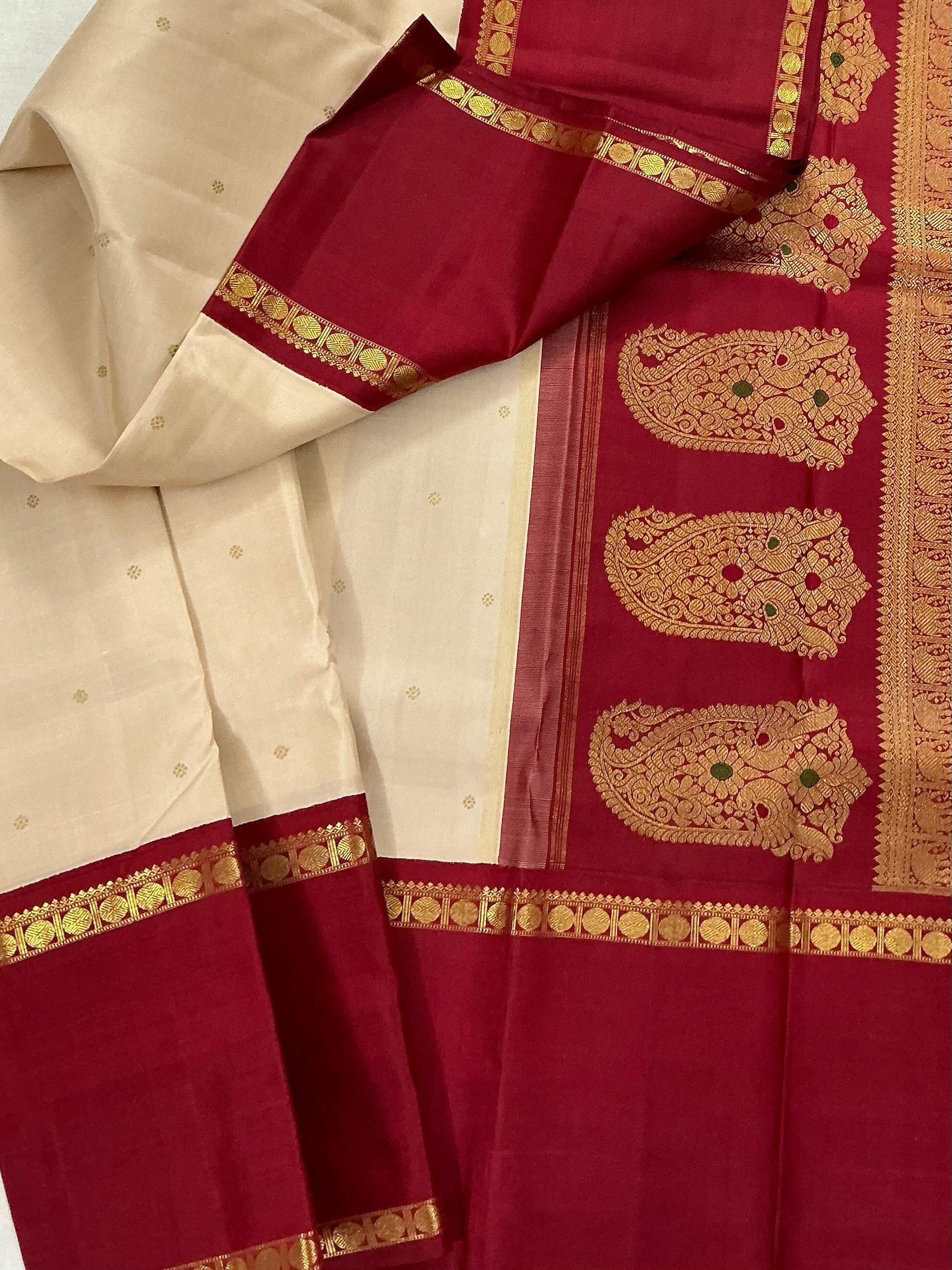 MYTHILI:  Korvai Kanjivaram Silk