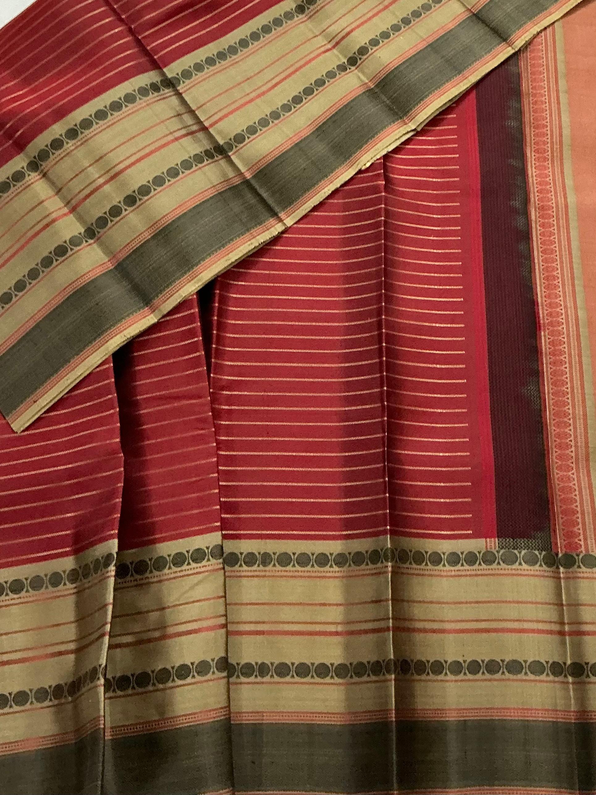 No Zari Kanjivaram Soft Silk : Deep Scarlet Red and Black