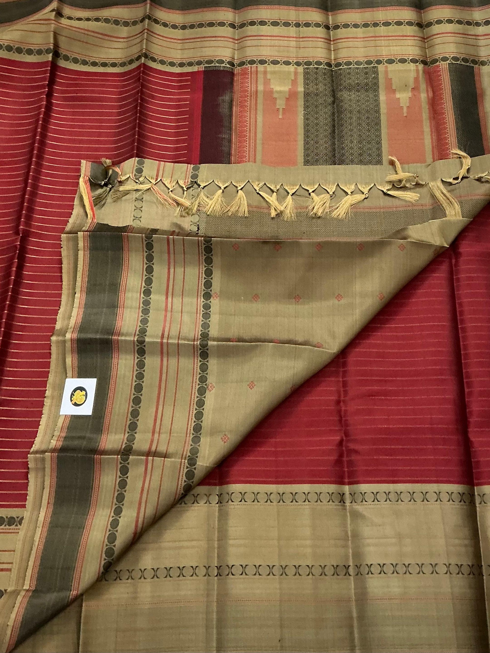 No Zari Kanjivaram Soft Silk : Deep Scarlet Red and Black