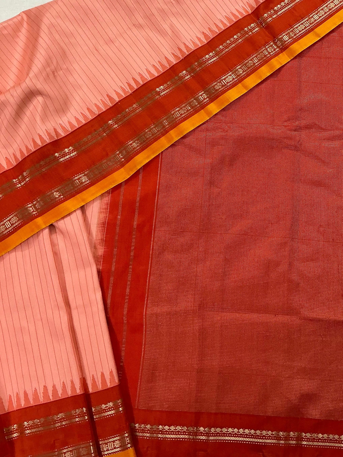 Kuttu Gadwal Silk
