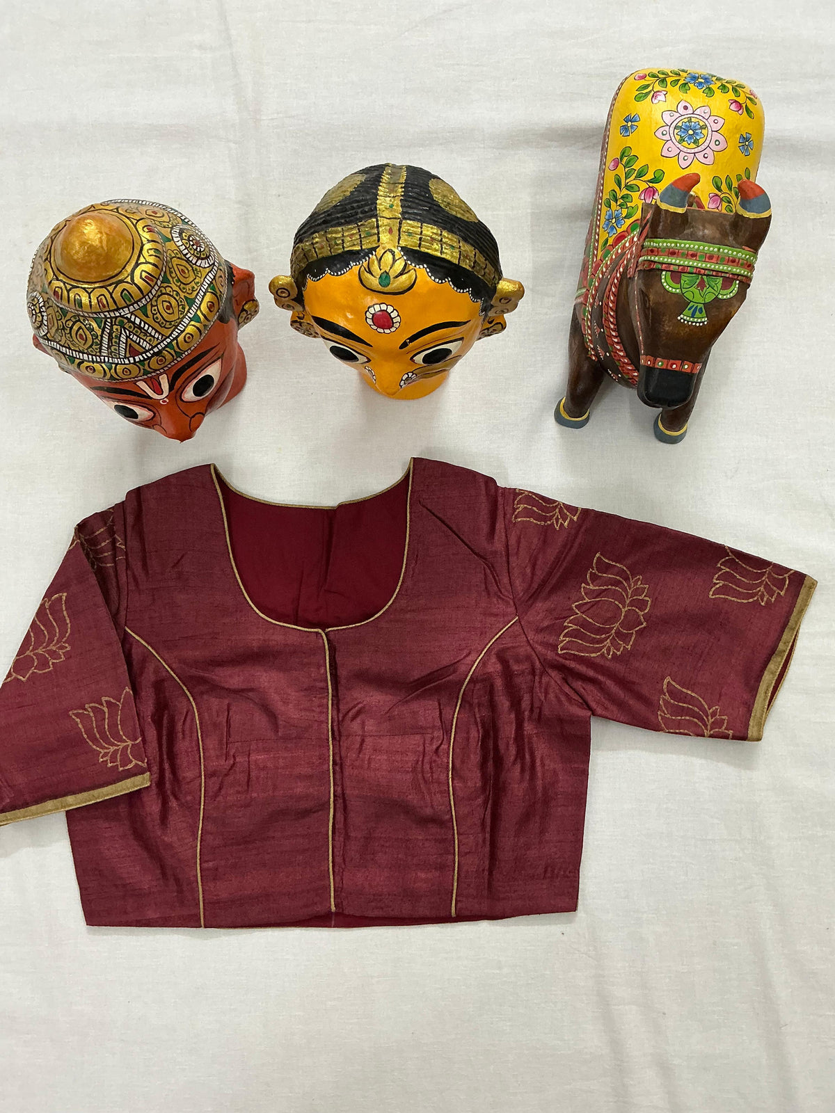 Handcrafted Ready to Wear Blouse : Kamaniya Kantha Tussar