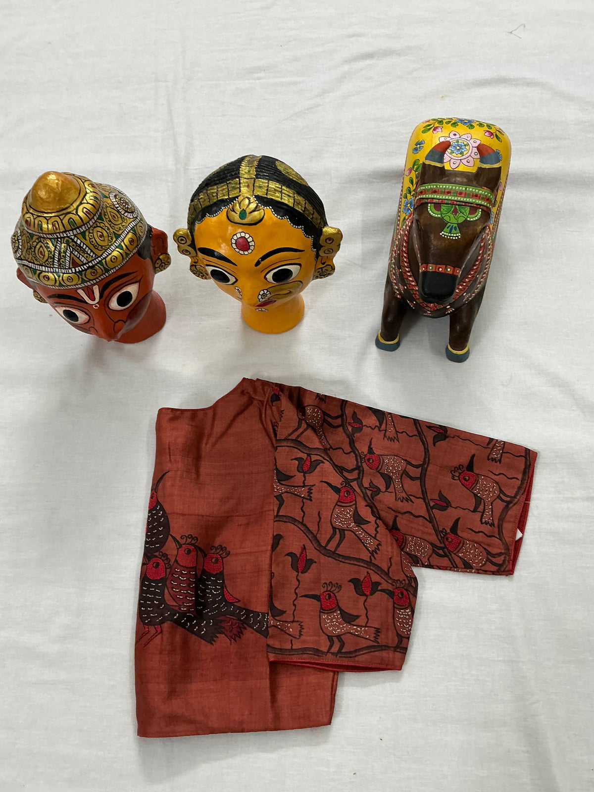Handcrafted Ready to Wear Blouse : Kamaniya Kantha Tussar