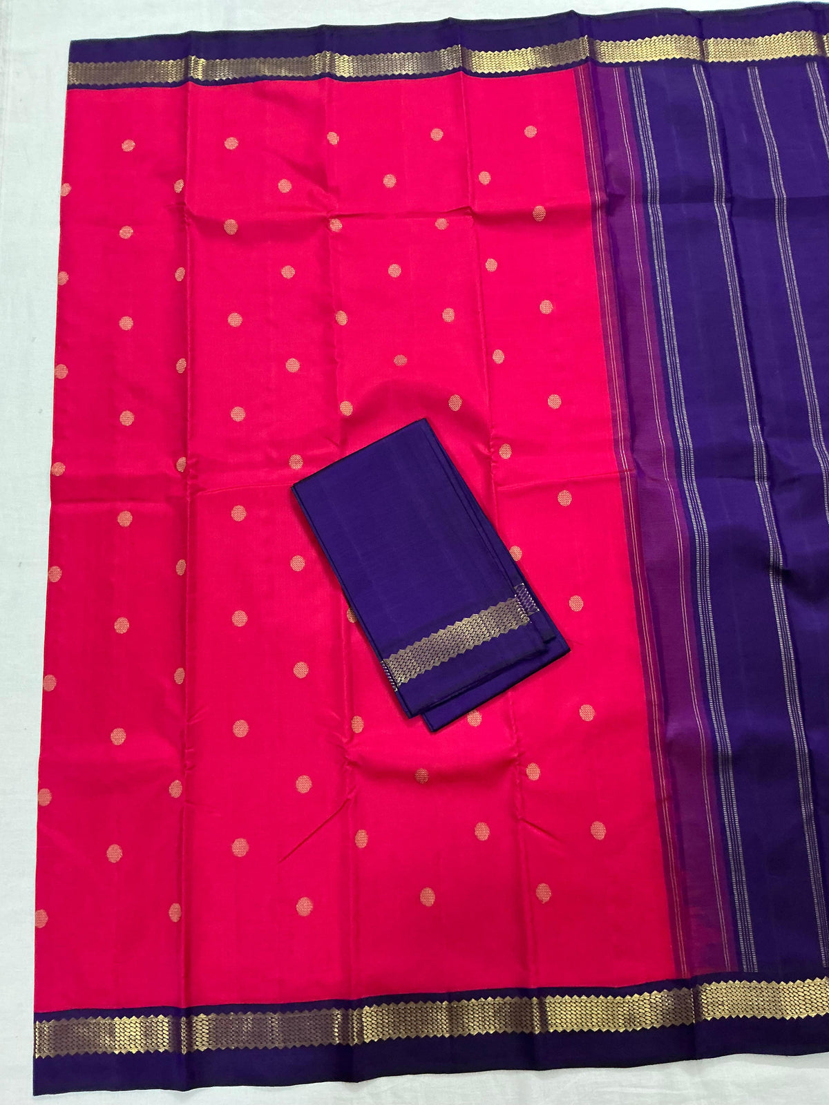 MAATHEY: Korvai Kanjivaram Silk (Shot pink + Ink Blue)