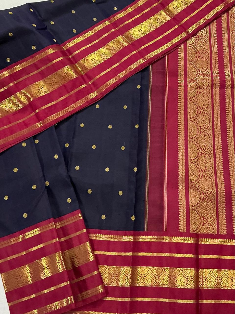 MYTHILI:   Korvai Kanjivaram Silk (Midnight Blue + Arakku)