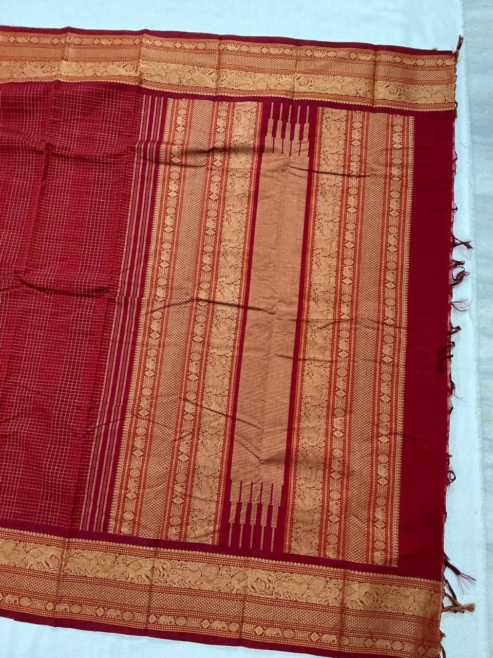 Handwoven Kanchi cotton :Red Checks