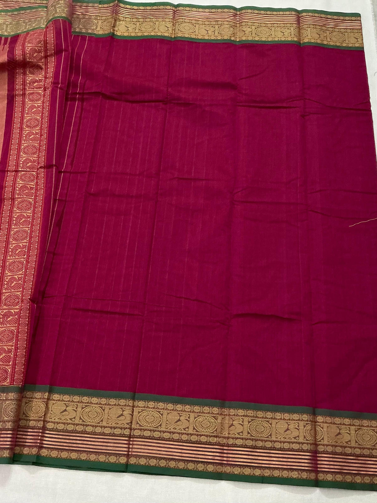 Handwoven Kanchi cotton : Arakku (Vertical Stripes)