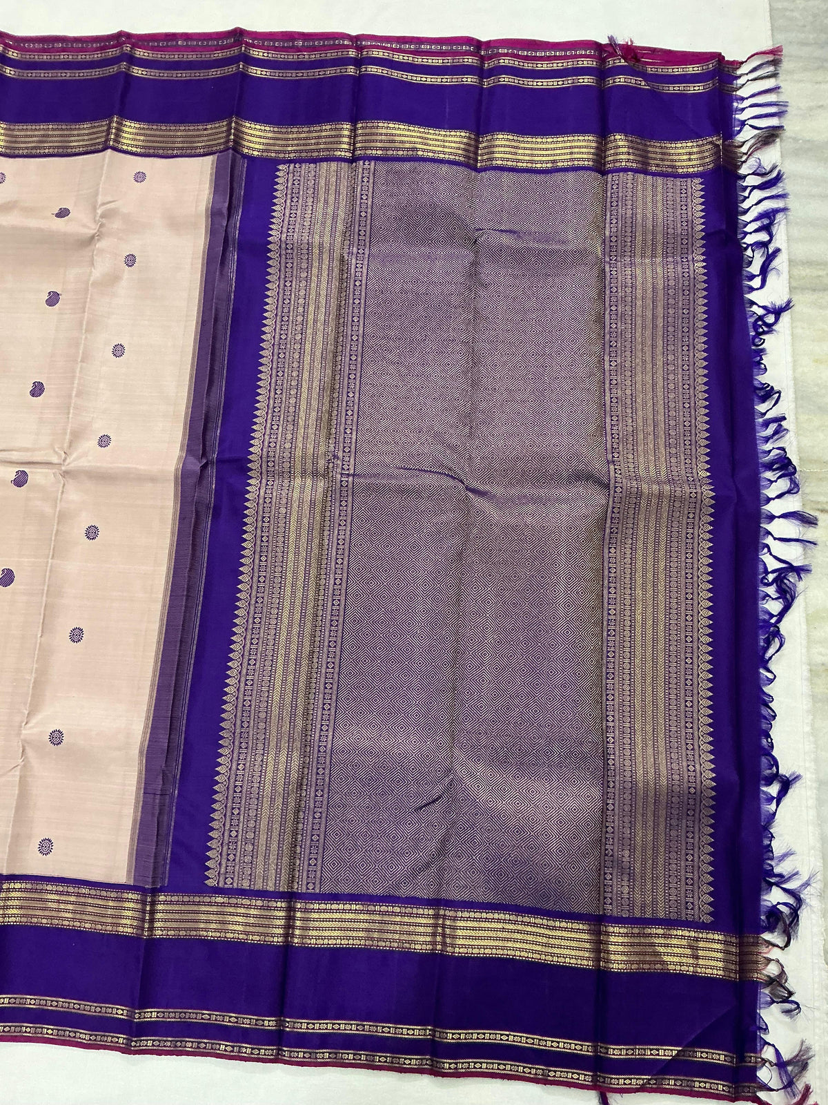 MYTHILI:   Korvai Kanjivaram Silk (Pearl + Purple)
